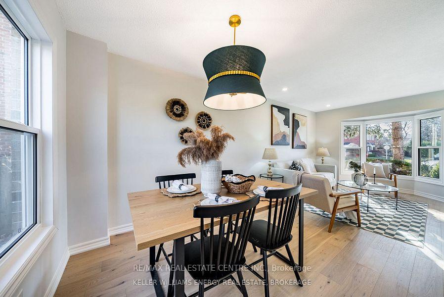 Photo 7 of 141 Speyside Drive, Oakville, Bronte — HOMEH
