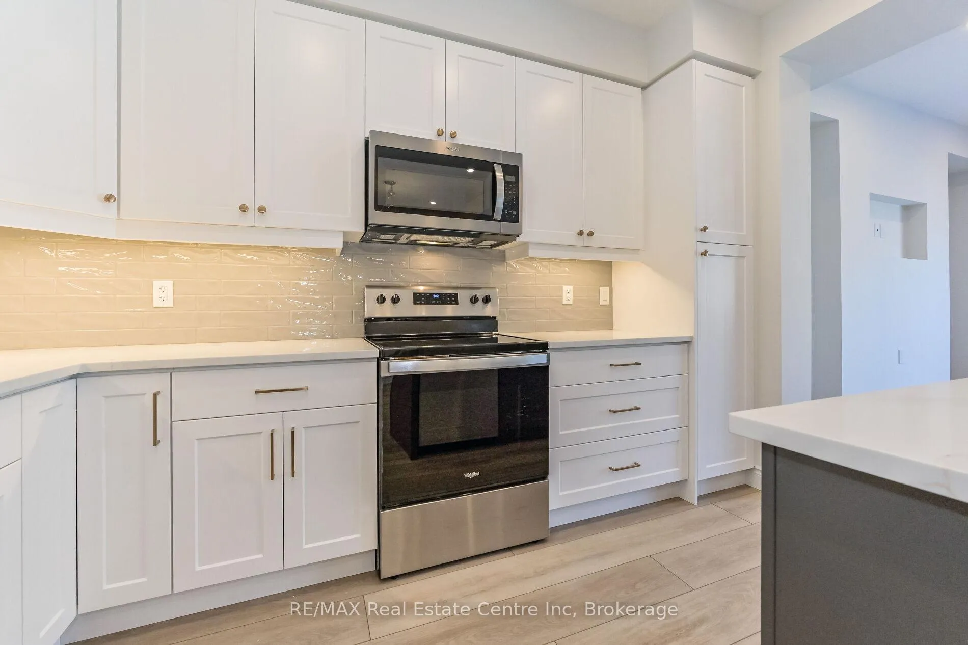 Photo 5 of 41 Hedley Lane, Centre Wellington, Elora/Salem — HOMEH