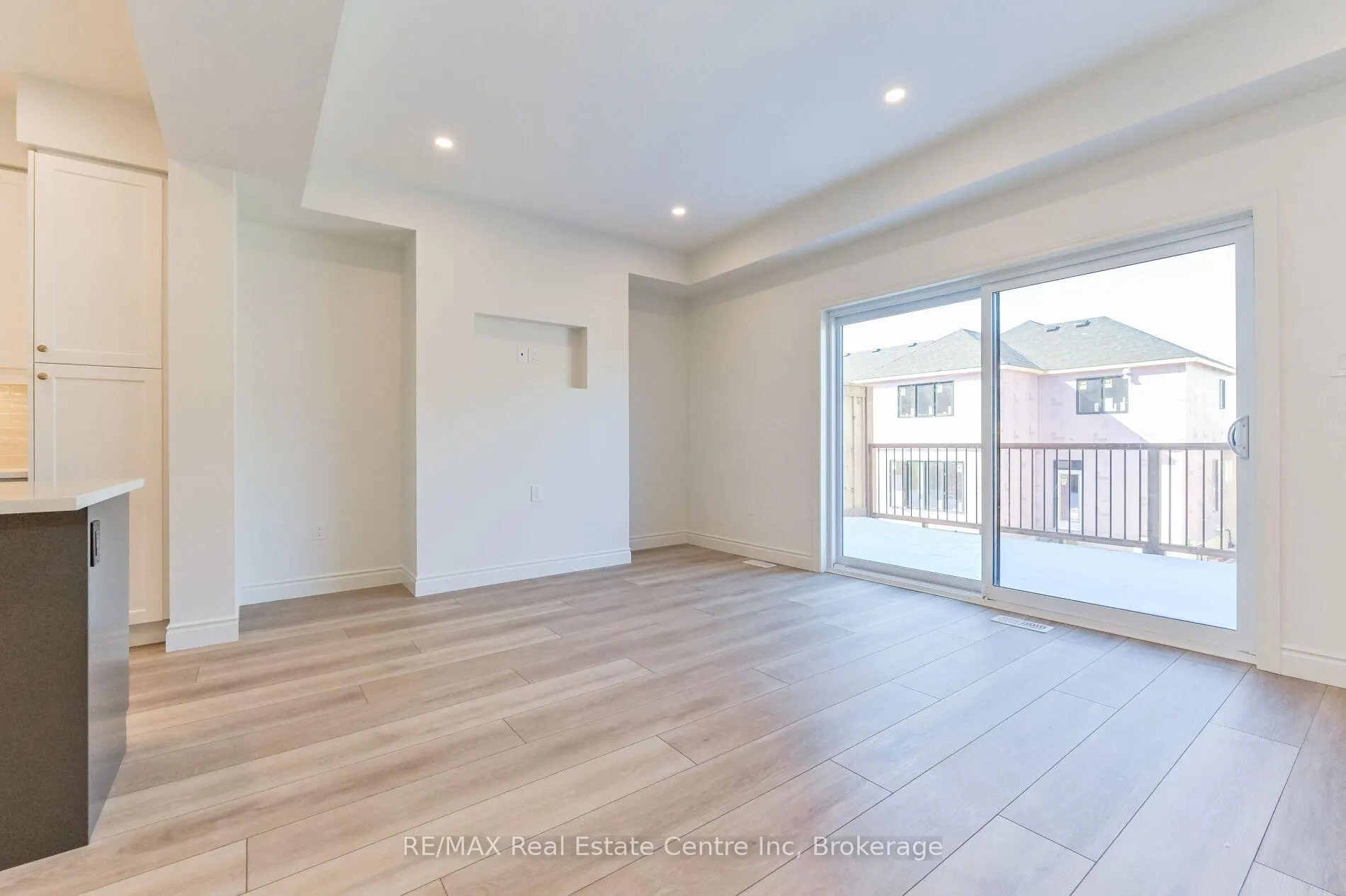 Photo 10 of 41 Hedley Lane, Centre Wellington, Elora/Salem — HOMEH