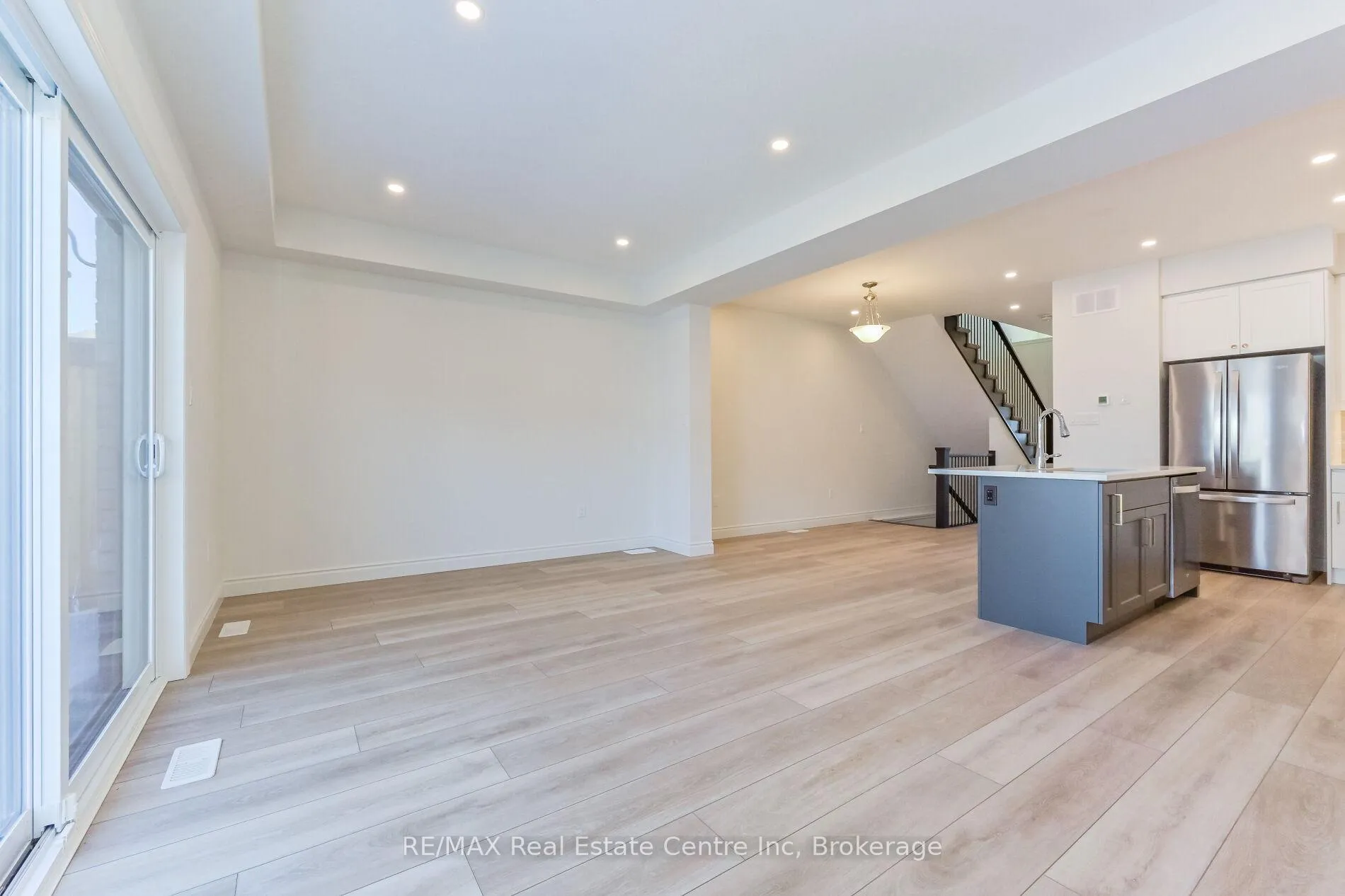 Photo 12 of 41 Hedley Lane, Centre Wellington, Elora/Salem — HOMEH