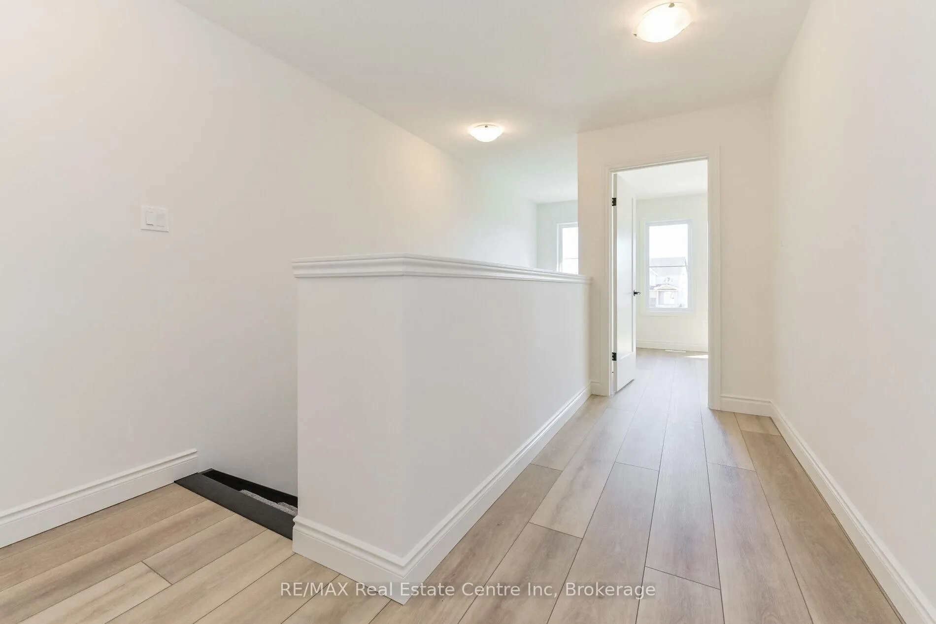 Photo 26 of 41 Hedley Lane, Centre Wellington, Elora/Salem — HOMEH