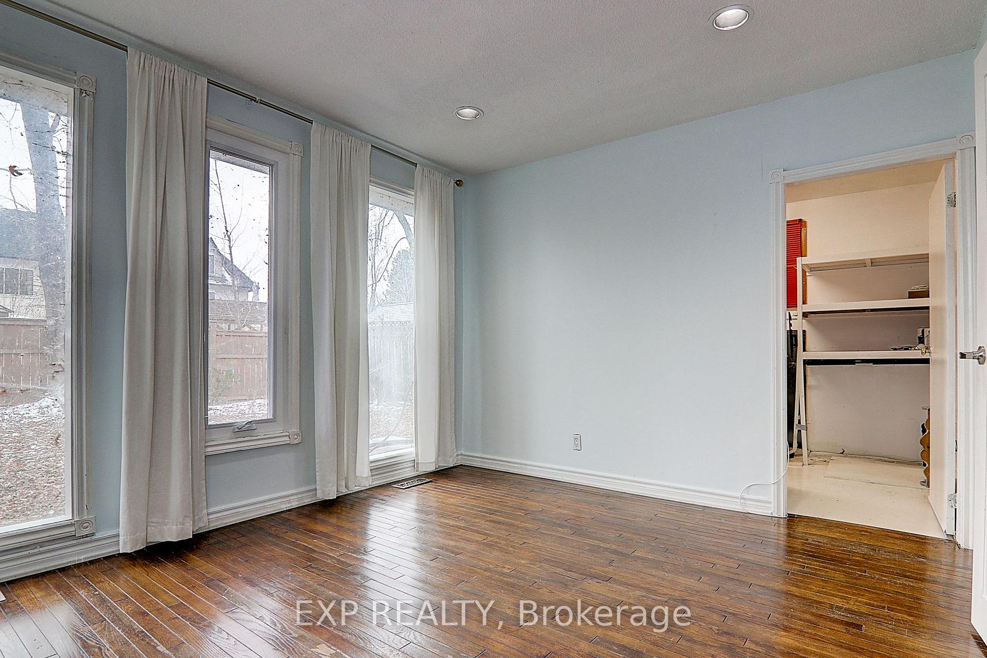 Photo 31 of 433 Lake Drive E, Georgina, Historic Lakeshore Communities — HOMEH