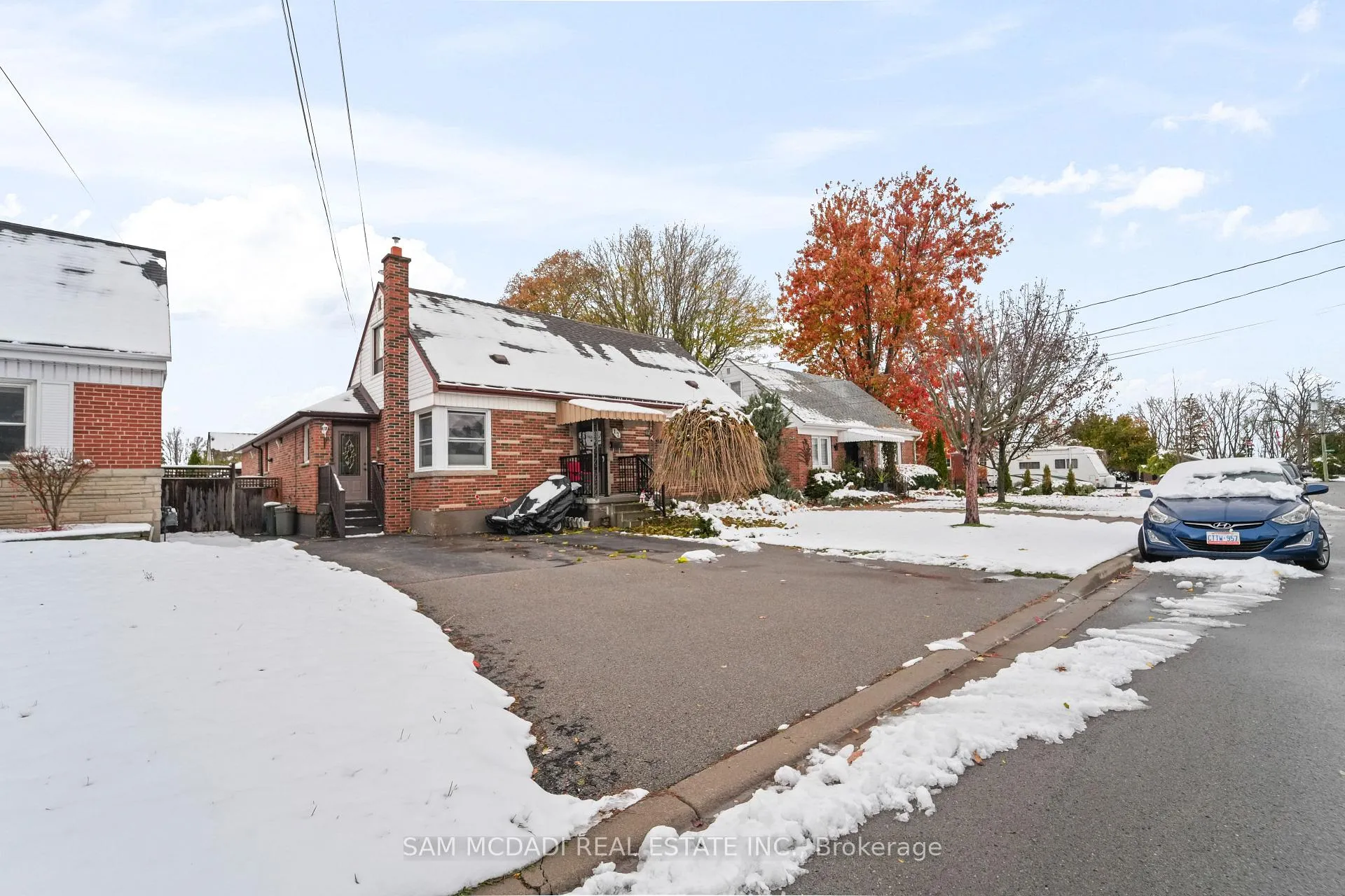 Front of 12 Roselle Place