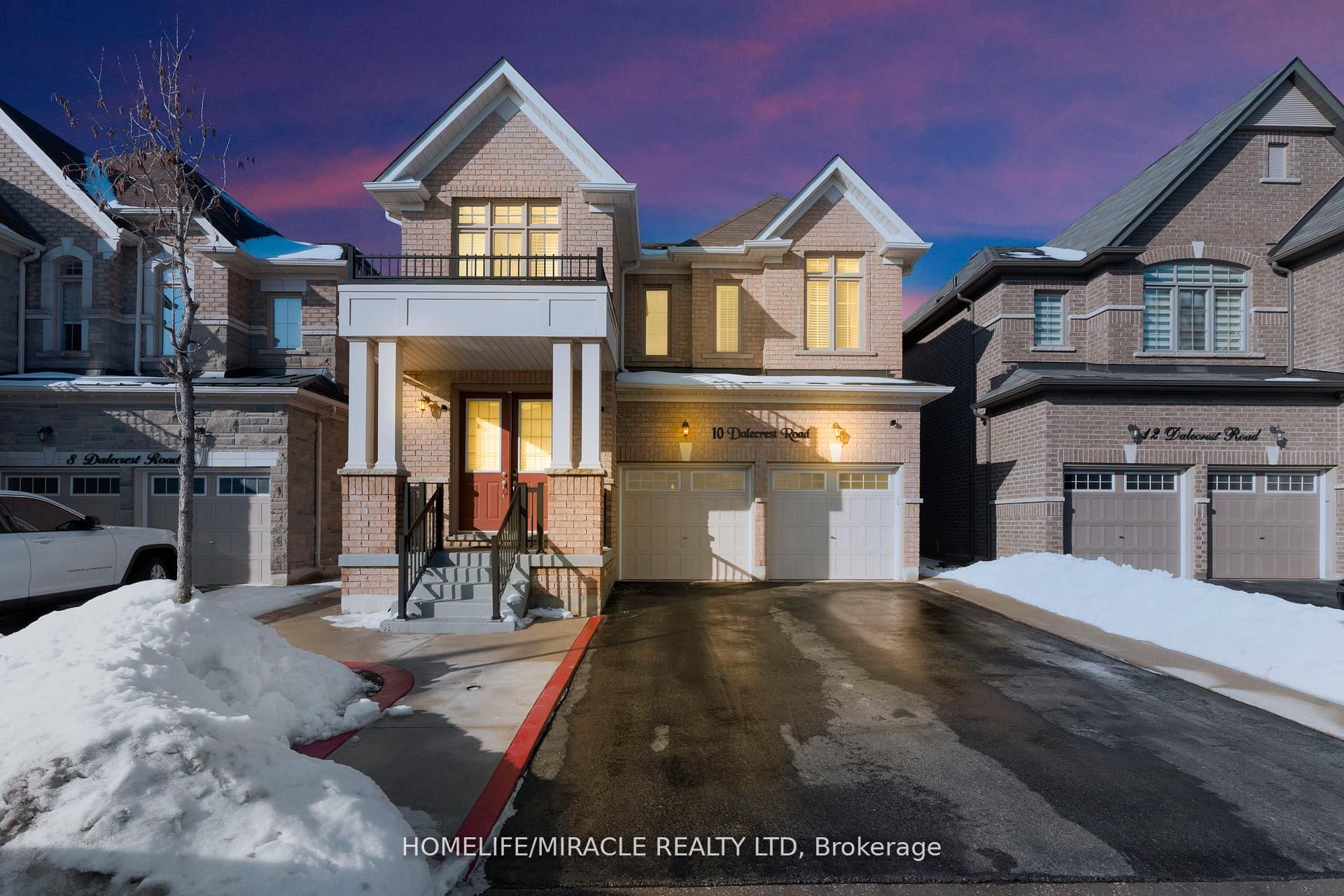 Photo 2 of 10 Dalecrest Road, Brampton, Credit Valley — HOMEH