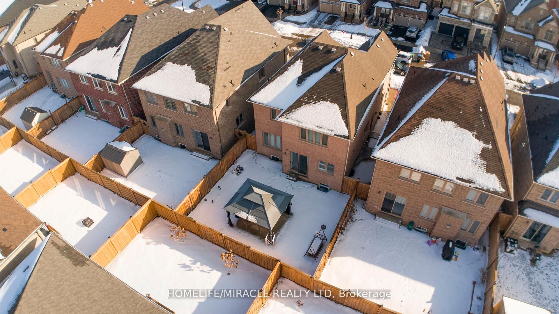 Photo 50 of 10 Dalecrest Road, Brampton, Credit Valley — HOMEH