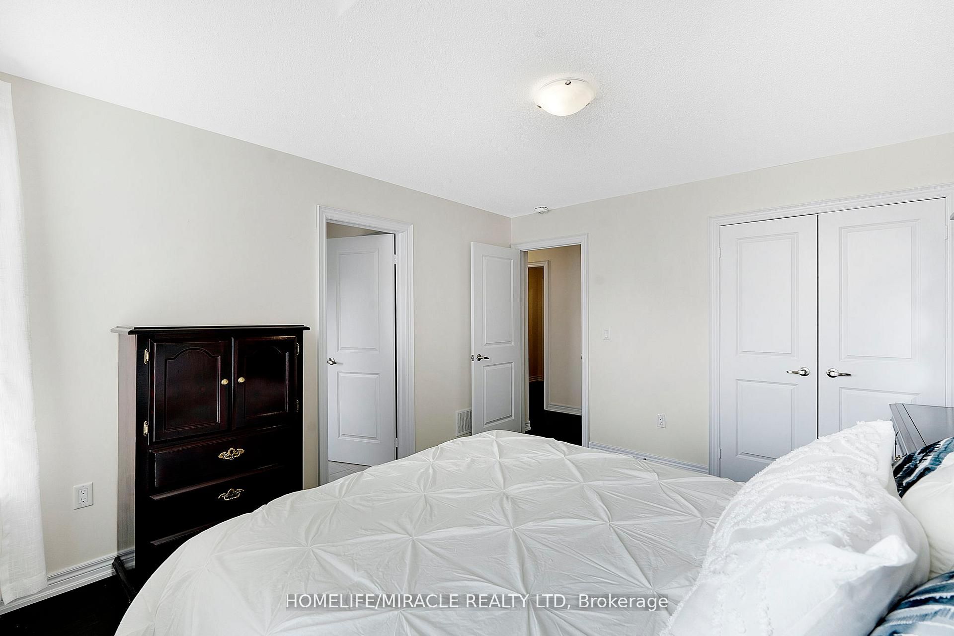 Photo 77 of 10 Dalecrest Road, Brampton, Credit Valley — HOMEH