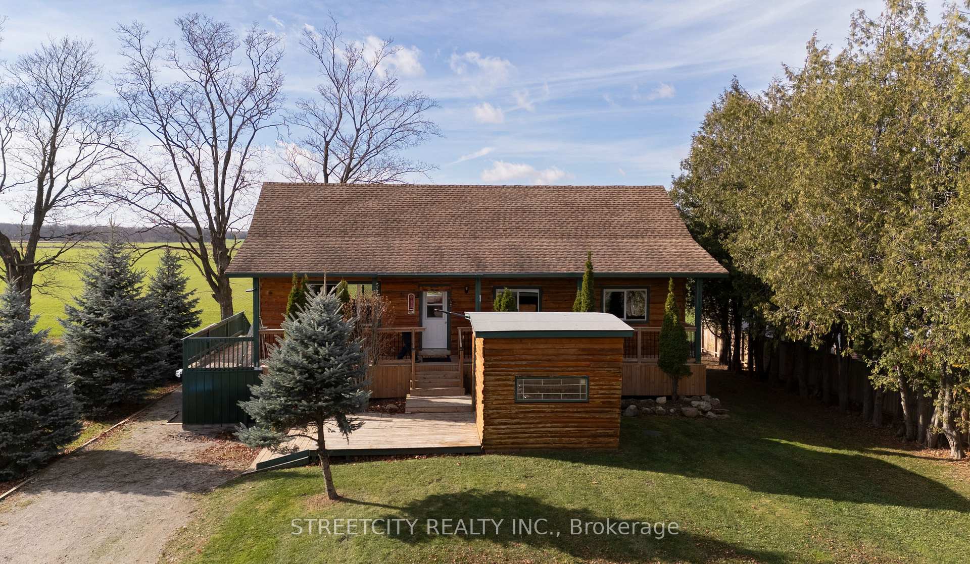 Photo 1 of 35 Ellen Street S, Bluewater, Stanley — HOMEH