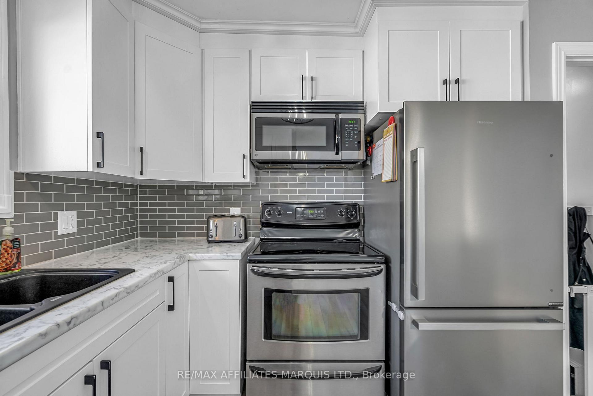 Photo 11 of 1102 Osborne Avenue, Cornwall — HOMEH