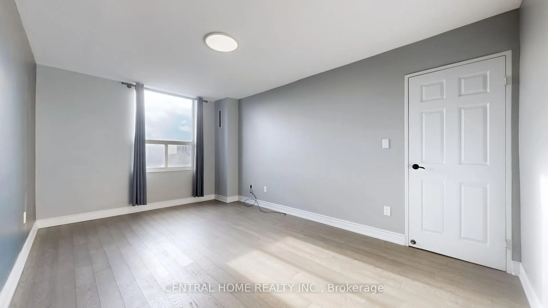 Photo 11 of Unit 715, 5 Shady Golfway, Toronto, Flemingdon Park — HOMEH