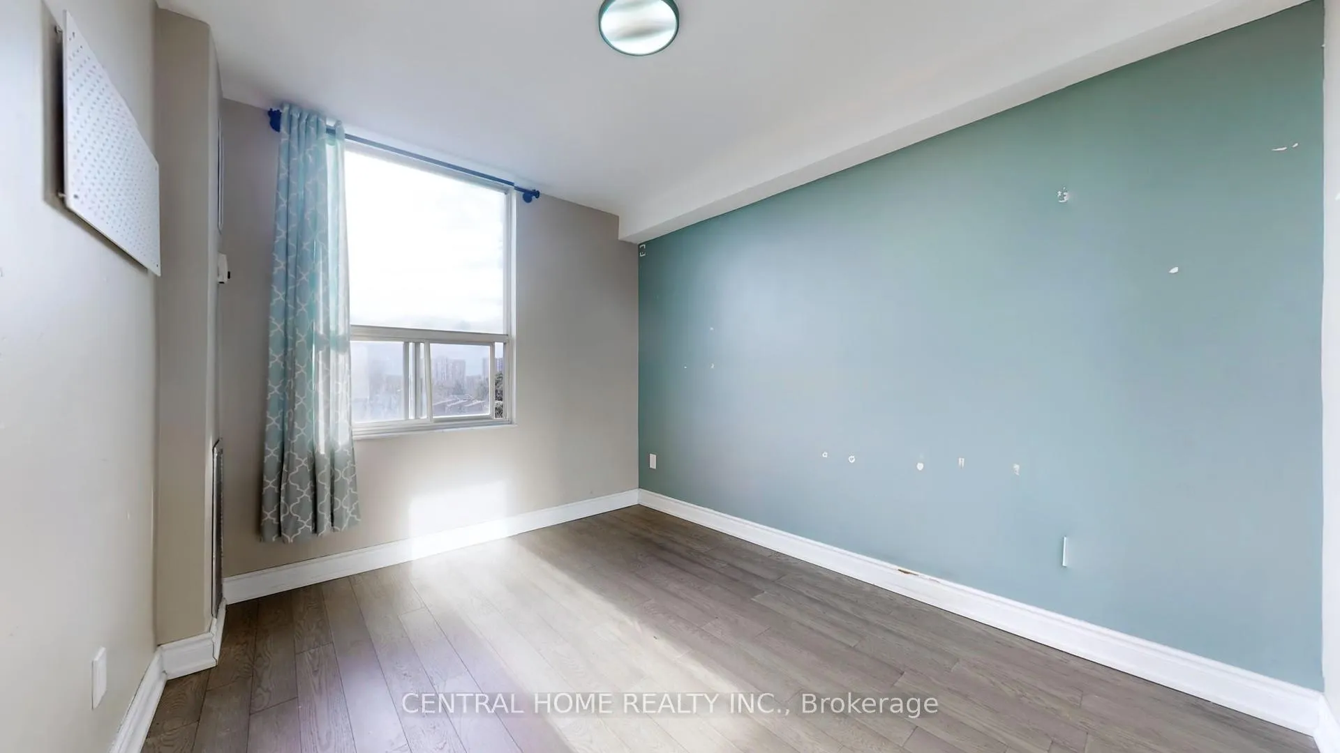 Photo 12 of Unit 715, 5 Shady Golfway, Toronto, Flemingdon Park — HOMEH