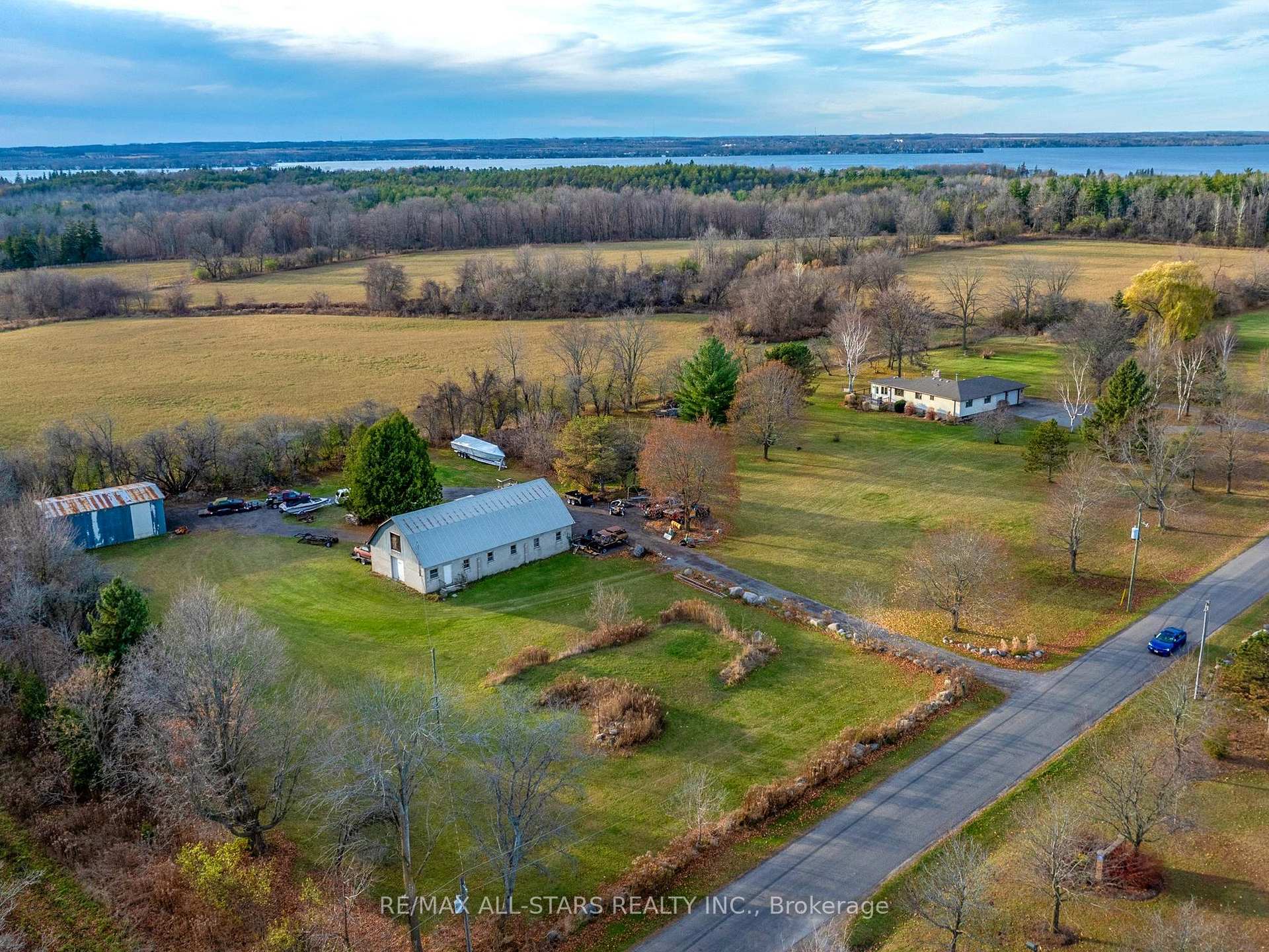 Photo 5 of 534 Varney Road, Georgina, Historic Lakeshore Communities — HOMEH
