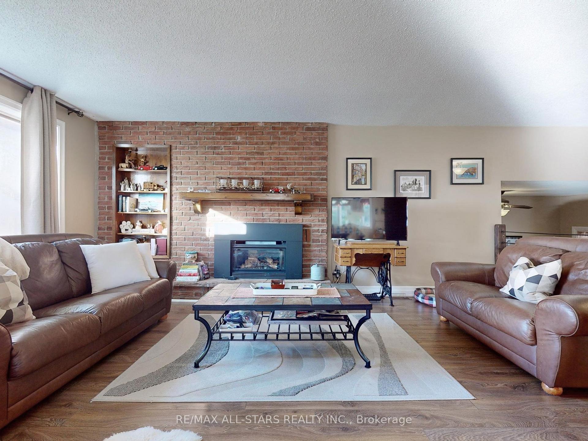 Photo 9 of 534 Varney Road, Georgina, Historic Lakeshore Communities — HOMEH