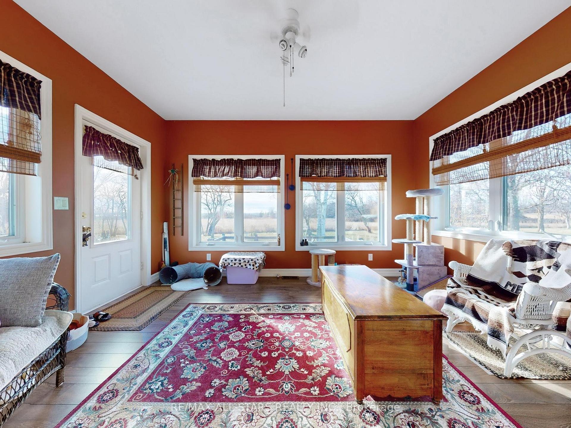 Photo 16 of 534 Varney Road, Georgina, Historic Lakeshore Communities — HOMEH