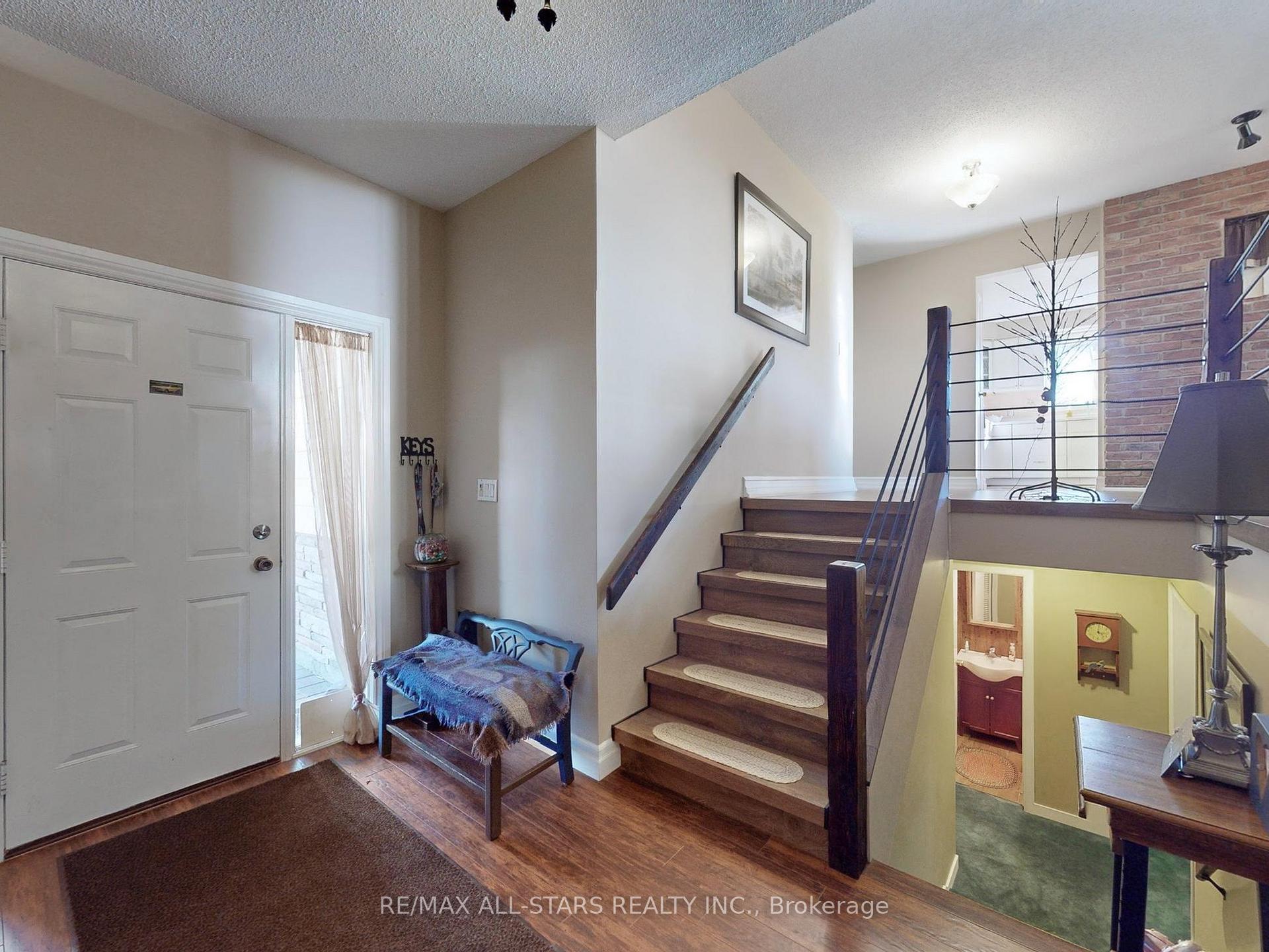 Photo 21 of 534 Varney Road, Georgina, Historic Lakeshore Communities — HOMEH