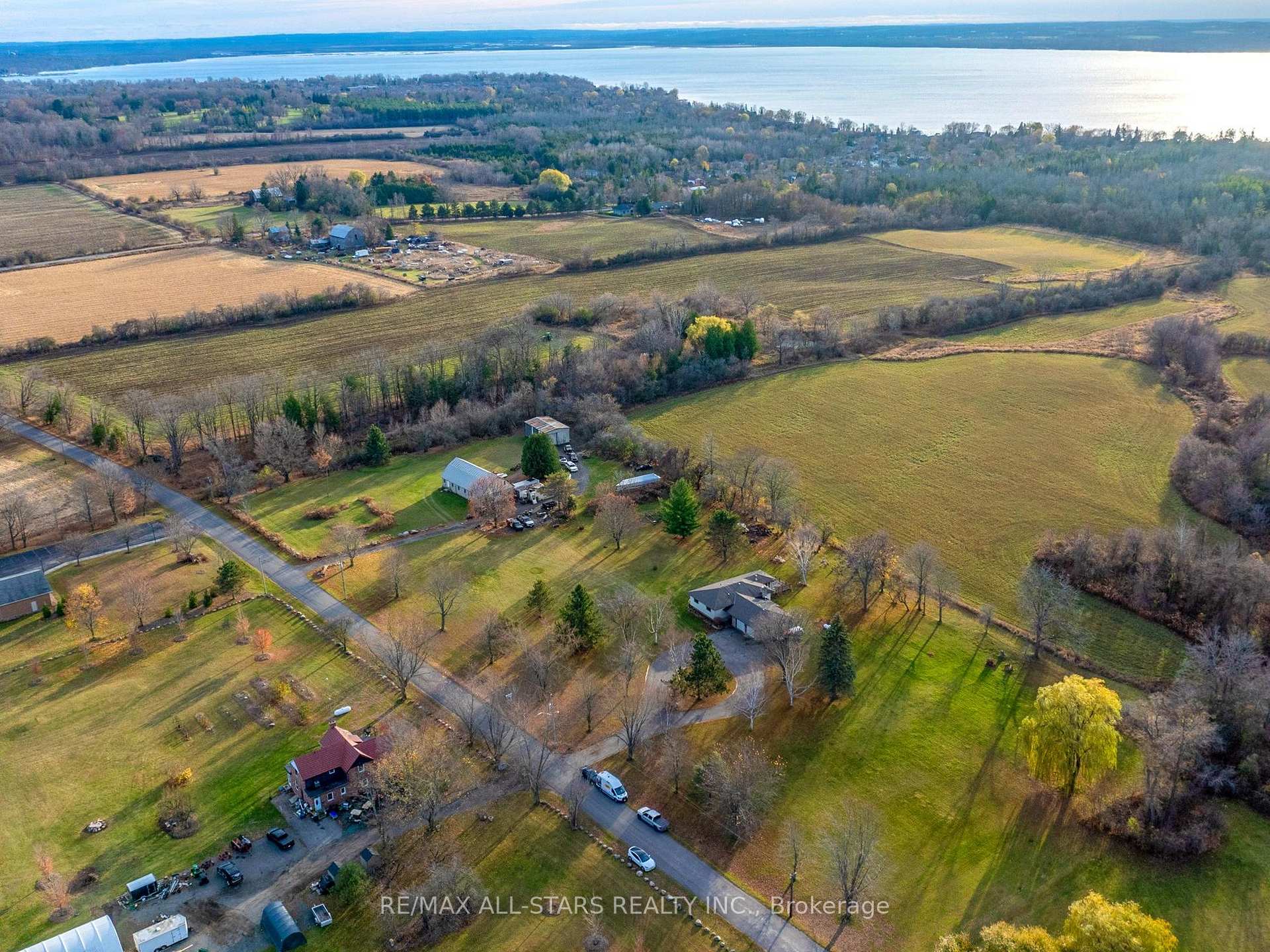 Photo 37 of 534 Varney Road, Georgina, Historic Lakeshore Communities — HOMEH