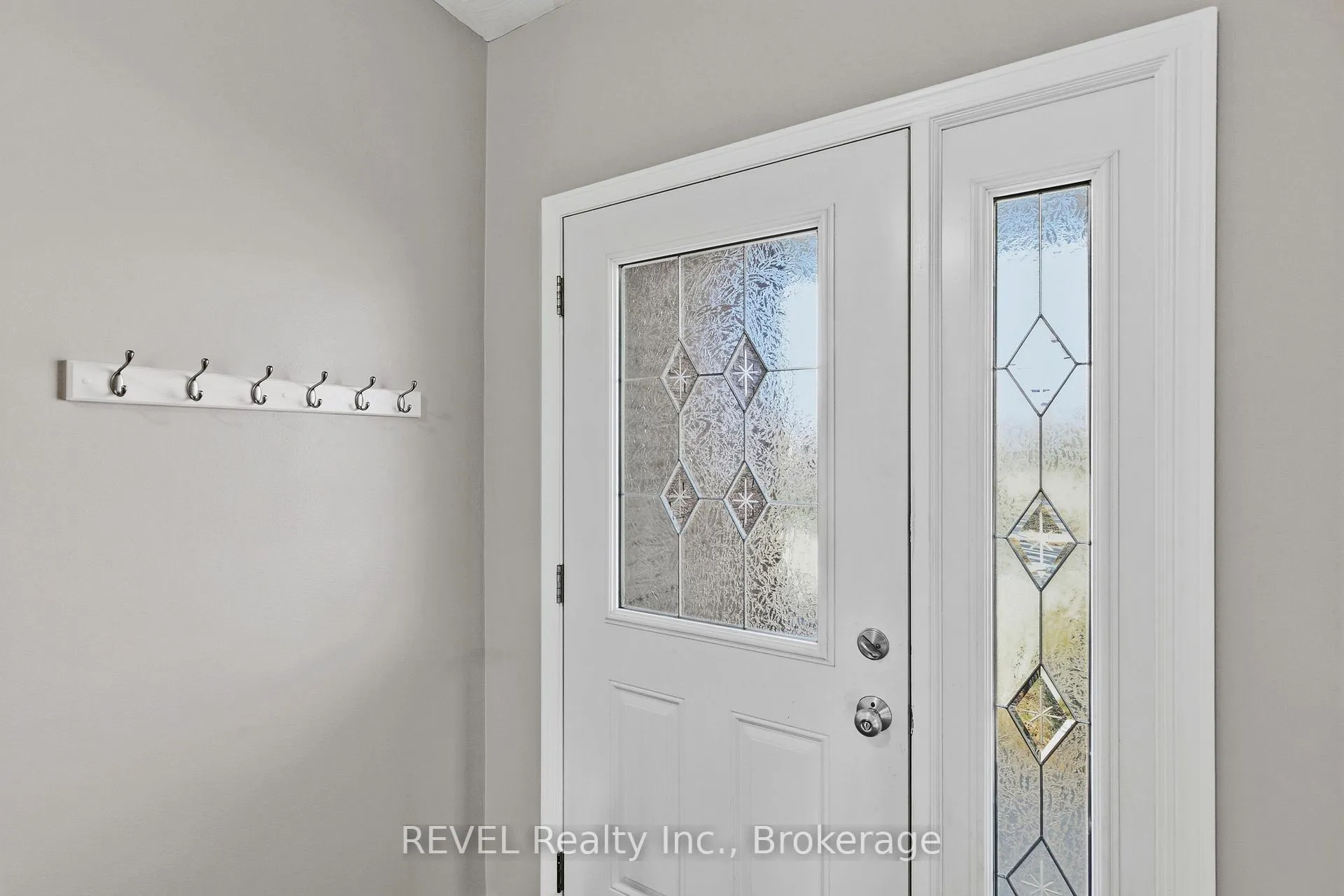 Photo 5 of 68 Hixon Road, Hamilton, Rosedale — HOMEH