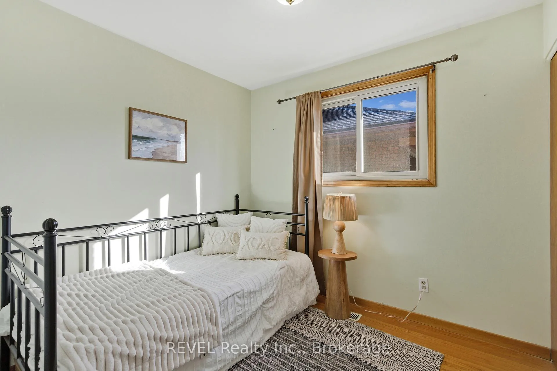 Photo 18 of 68 Hixon Road, Hamilton, Rosedale — HOMEH