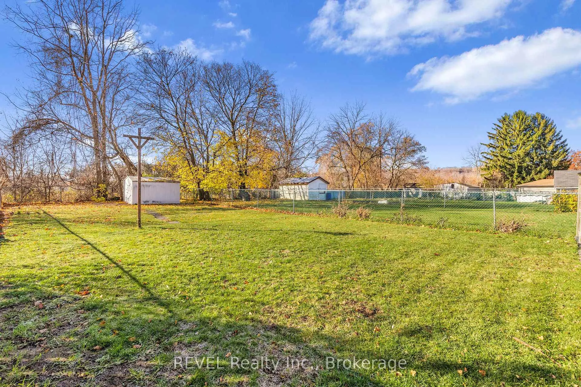 Photo 30 of 68 Hixon Road, Hamilton, Rosedale — HOMEH