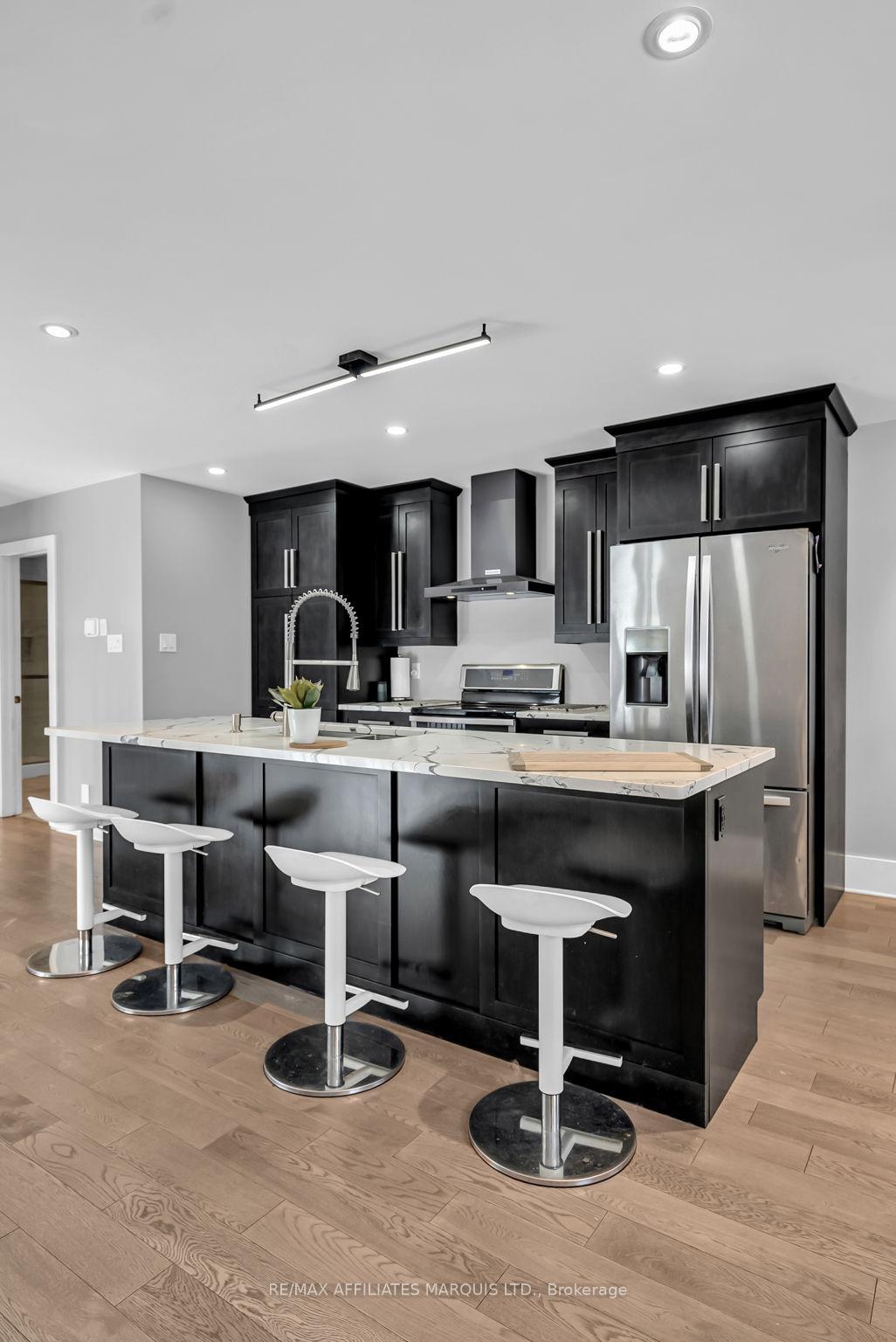 Photo 10 of 296 Meadowvale Crescent, Cornwall — HOMEH