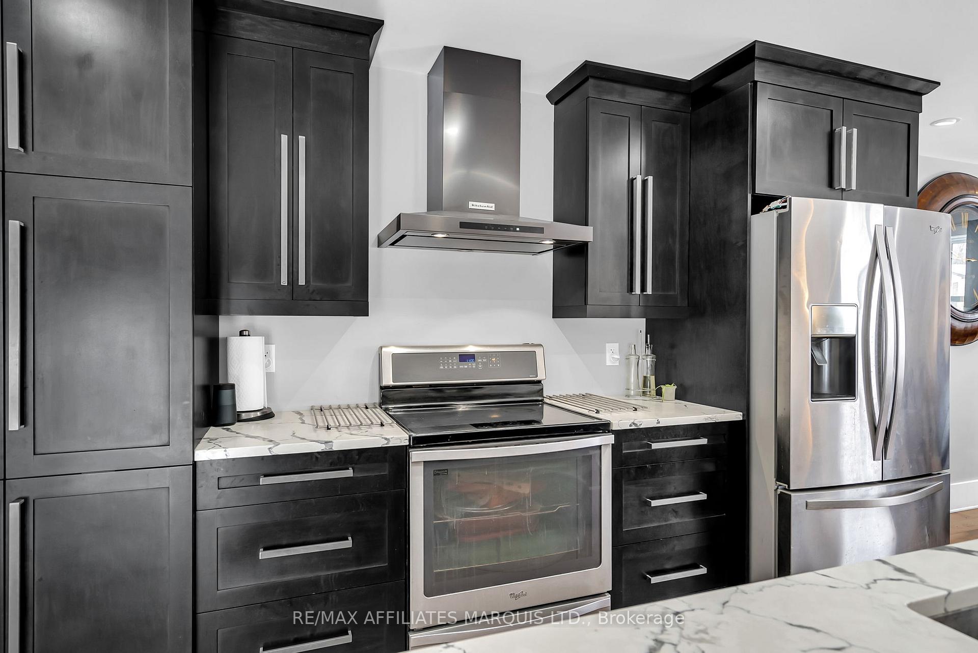 Photo 13 of 296 Meadowvale Crescent, Cornwall — HOMEH
