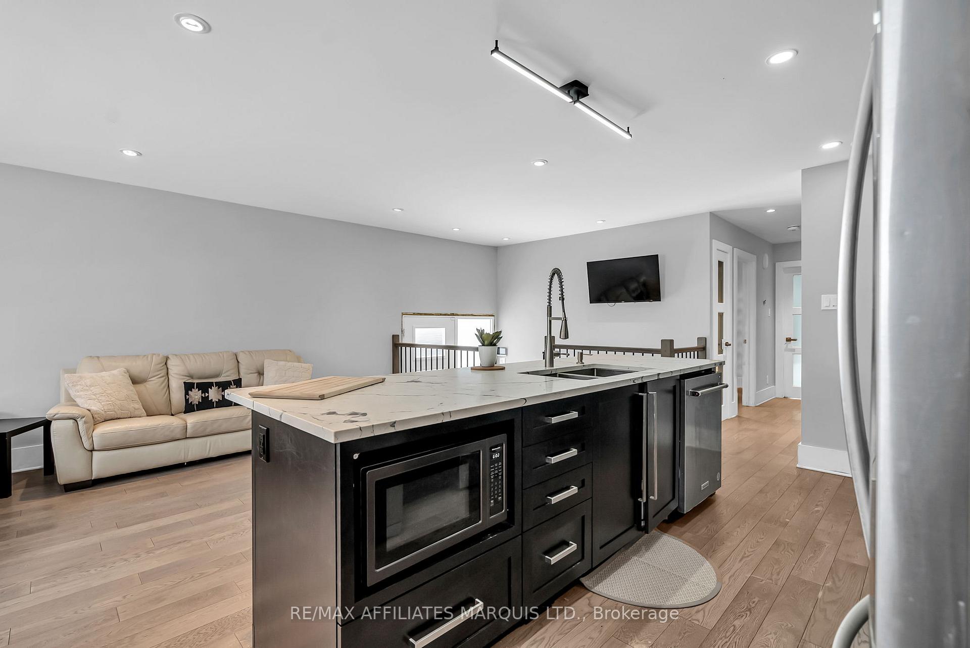 Photo 14 of 296 Meadowvale Crescent, Cornwall — HOMEH