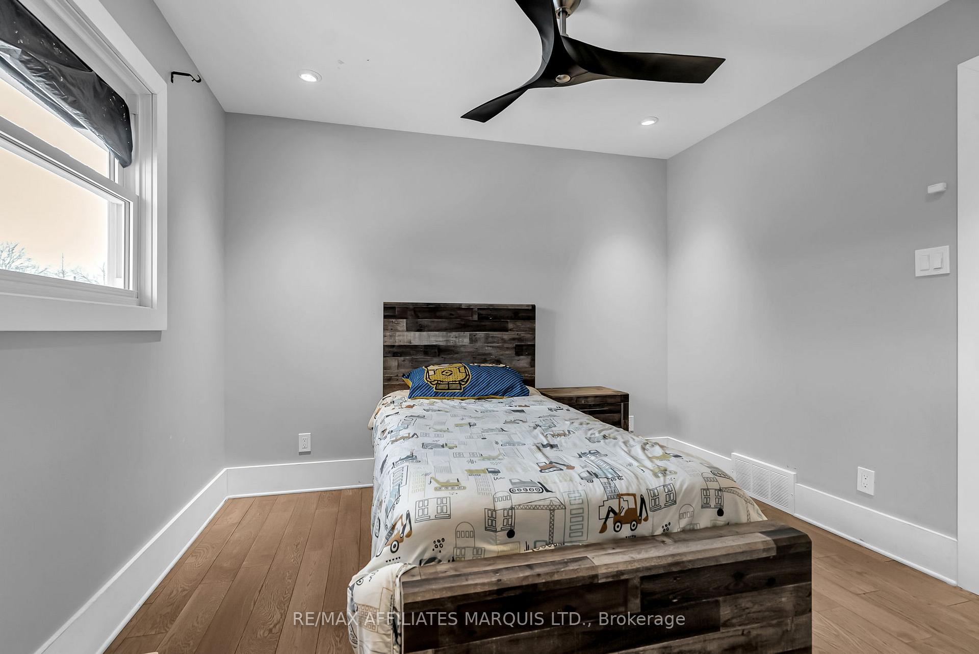 Photo 19 of 296 Meadowvale Crescent, Cornwall — HOMEH