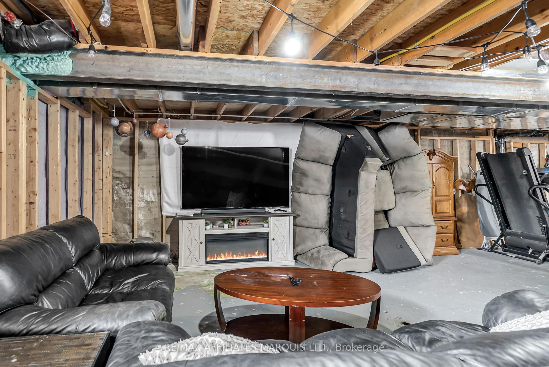 Photo 28 of 296 Meadowvale Crescent, Cornwall — HOMEH