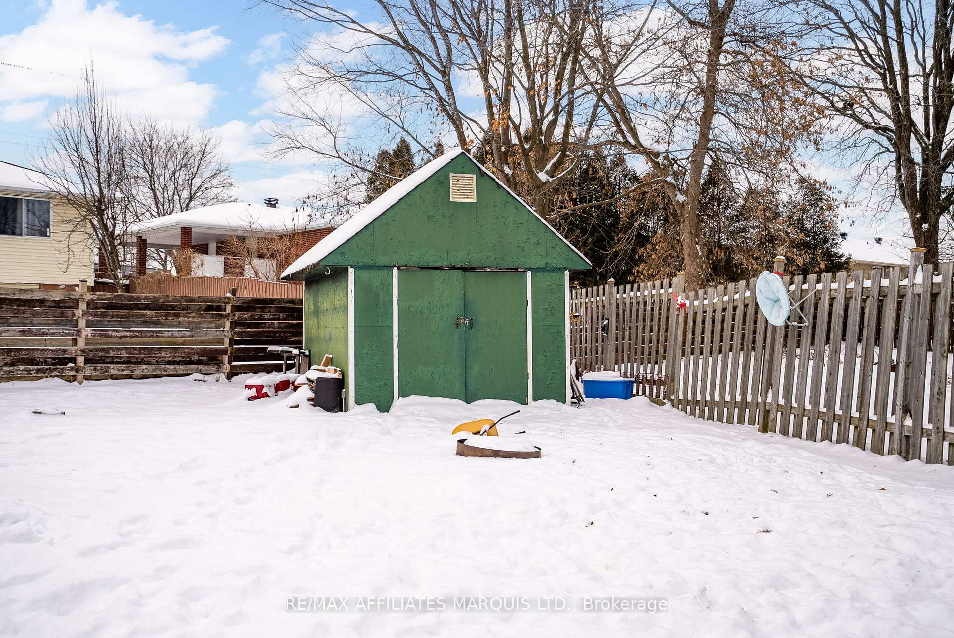 Photo 32 of 296 Meadowvale Crescent, Cornwall — HOMEH