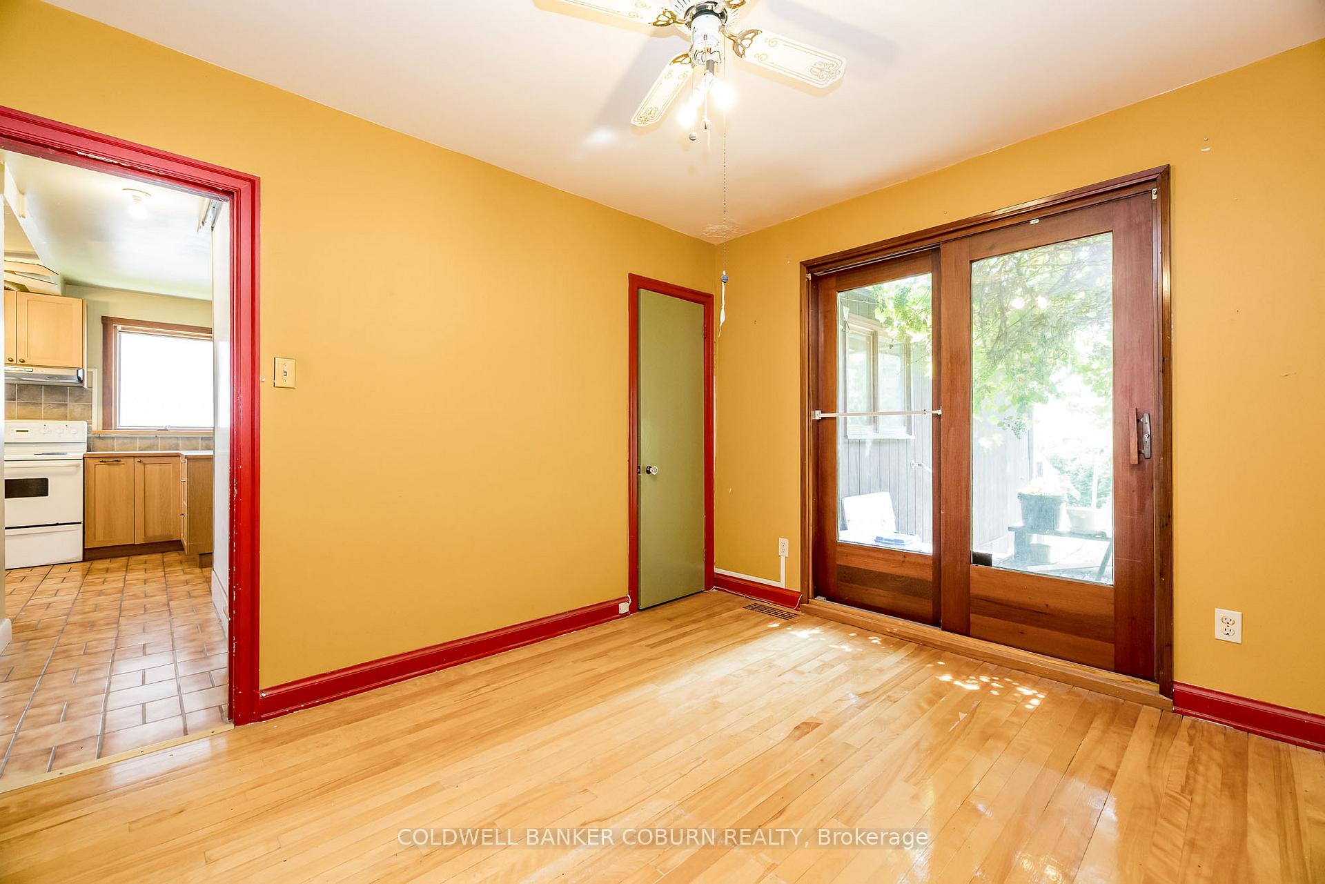 Photo 18 of 415 Lochaber Avenue, Ottawa, Westboro West — HOMEH