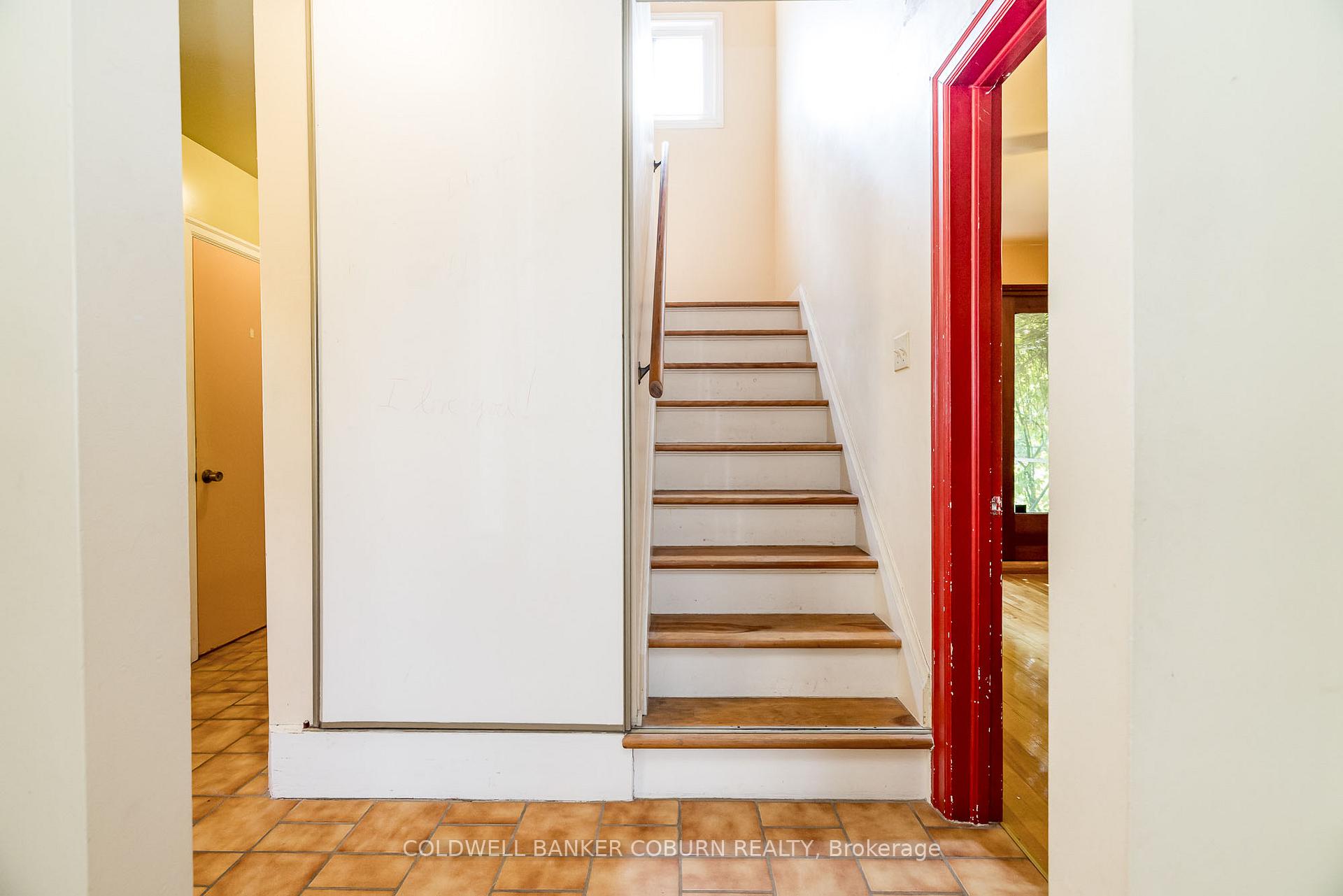 Photo 27 of 415 Lochaber Avenue, Ottawa, Westboro West — HOMEH