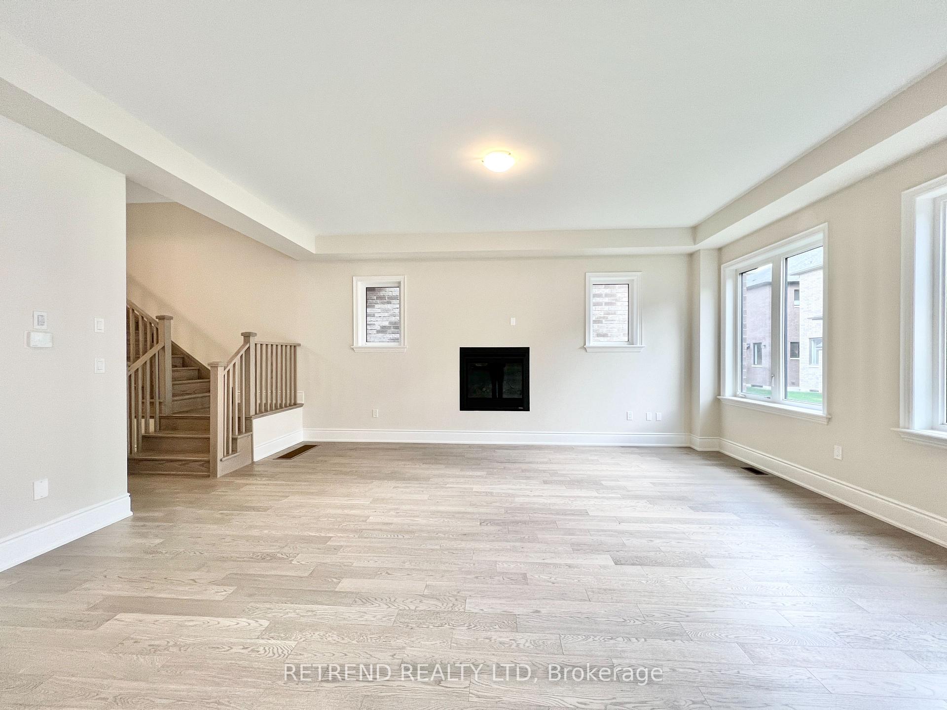Photo 7 of 1348 Hydrangea Gardens, Oakville, Joshua Meadows — HOMEH