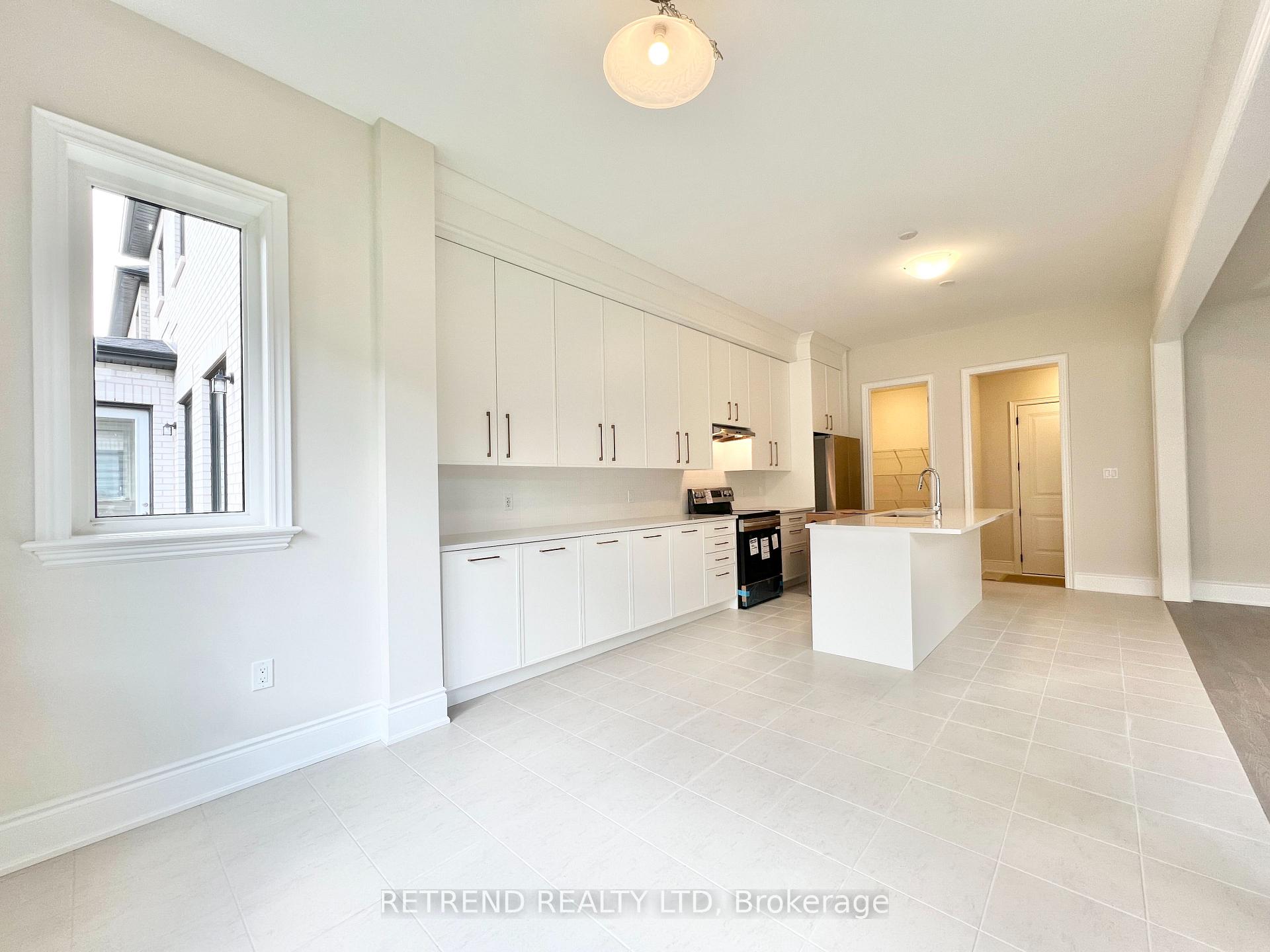 Photo 11 of 1348 Hydrangea Gardens, Oakville, Joshua Meadows — HOMEH