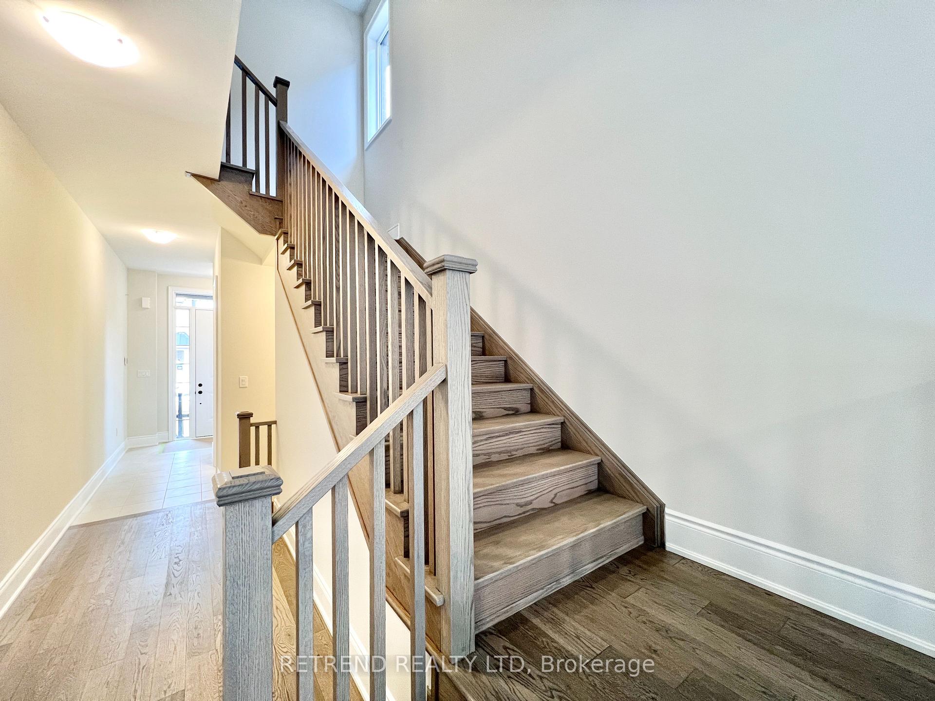 Photo 14 of 1348 Hydrangea Gardens, Oakville, Joshua Meadows — HOMEH