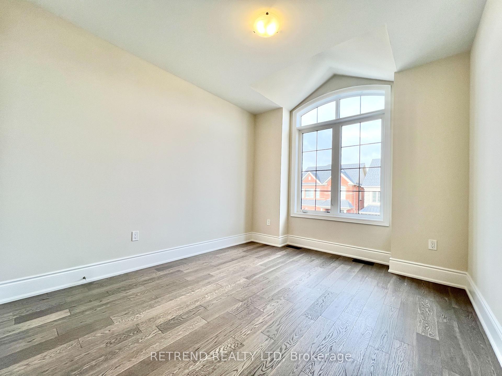 Photo 22 of 1348 Hydrangea Gardens, Oakville, Joshua Meadows — HOMEH