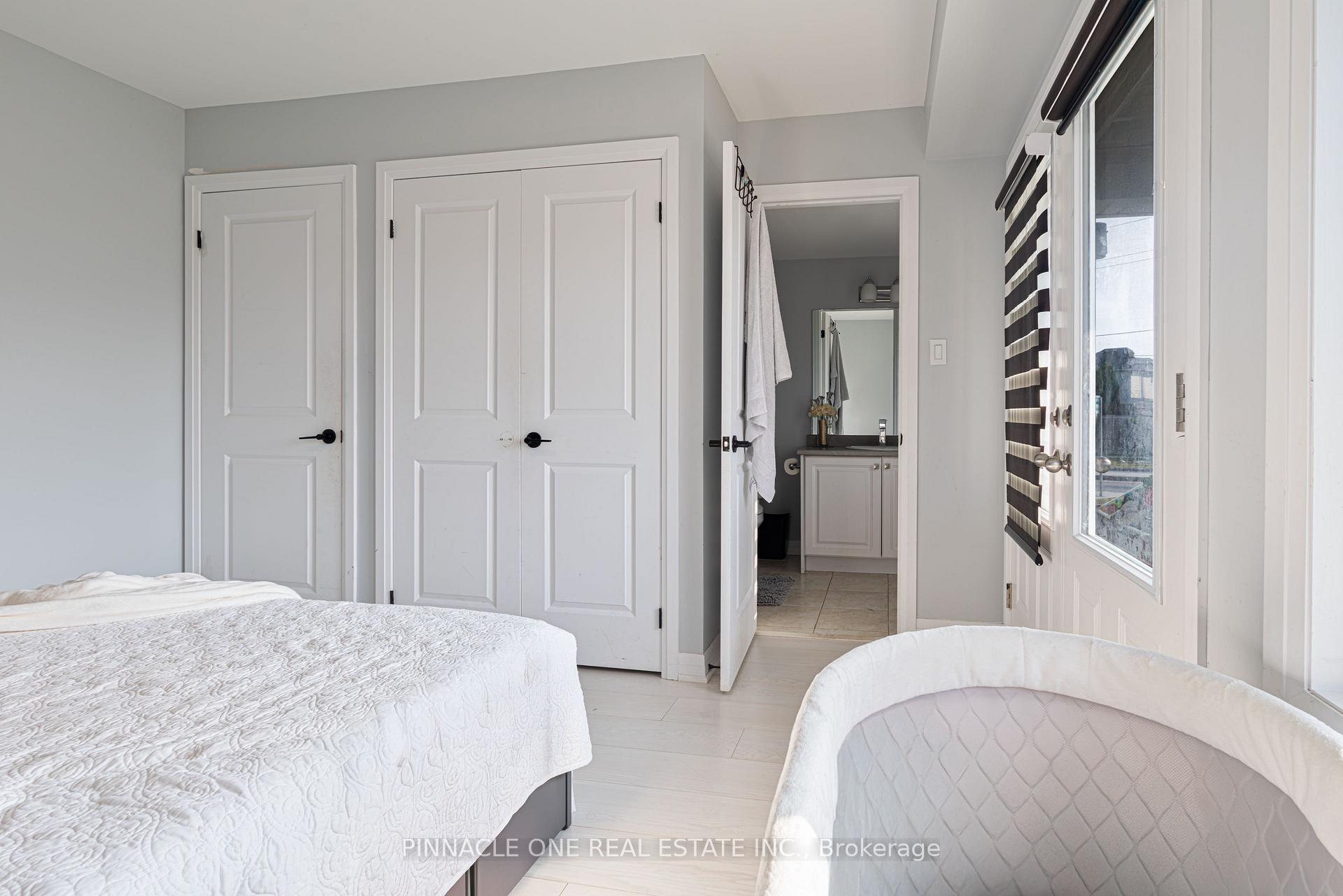 Photo 10 of 30 Ambereen Place, Clarington, Bowmanville — HOMEH