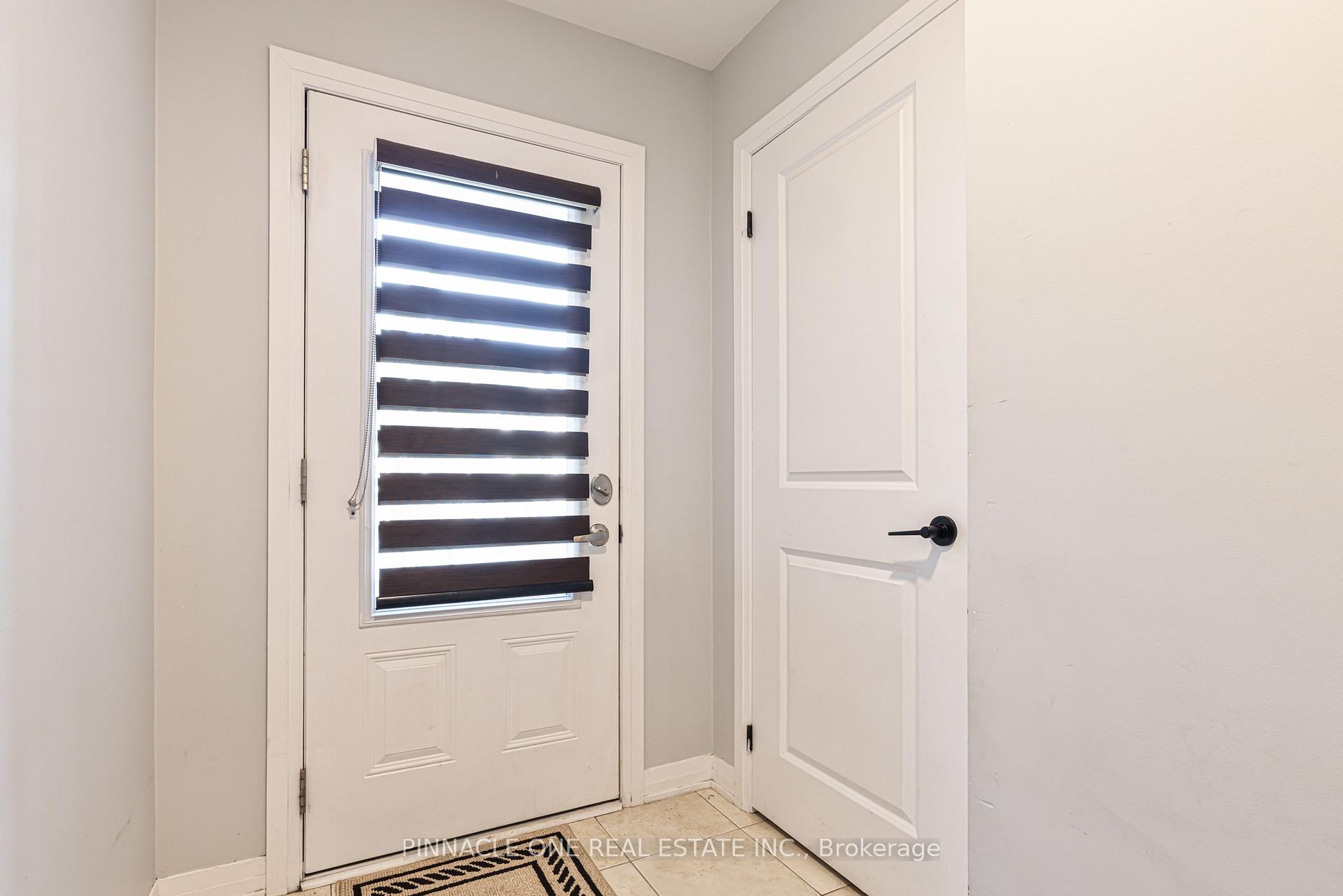 Photo 13 of 30 Ambereen Place, Clarington, Bowmanville — HOMEH