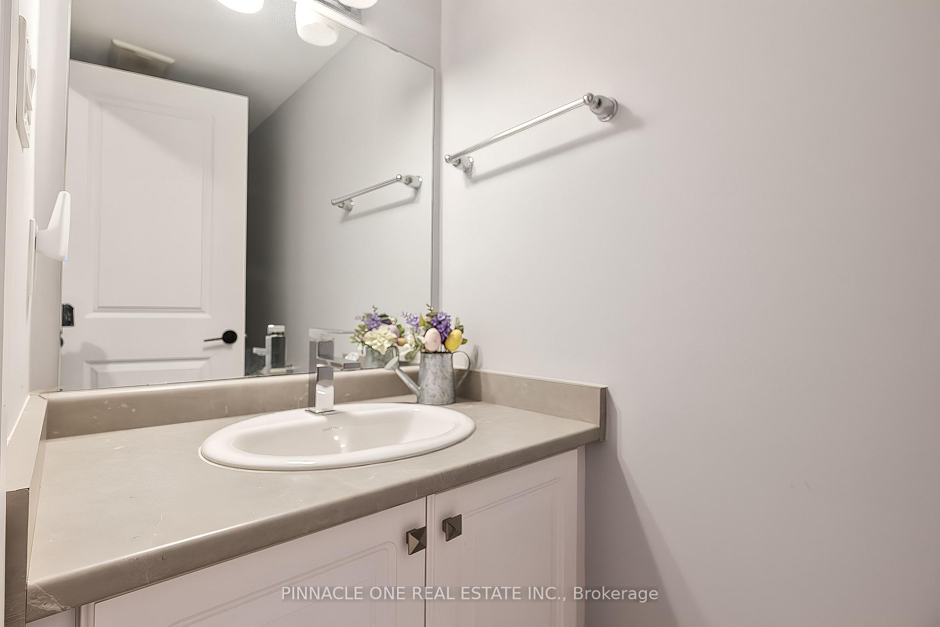Photo 43 of 30 Ambereen Place, Clarington, Bowmanville — HOMEH