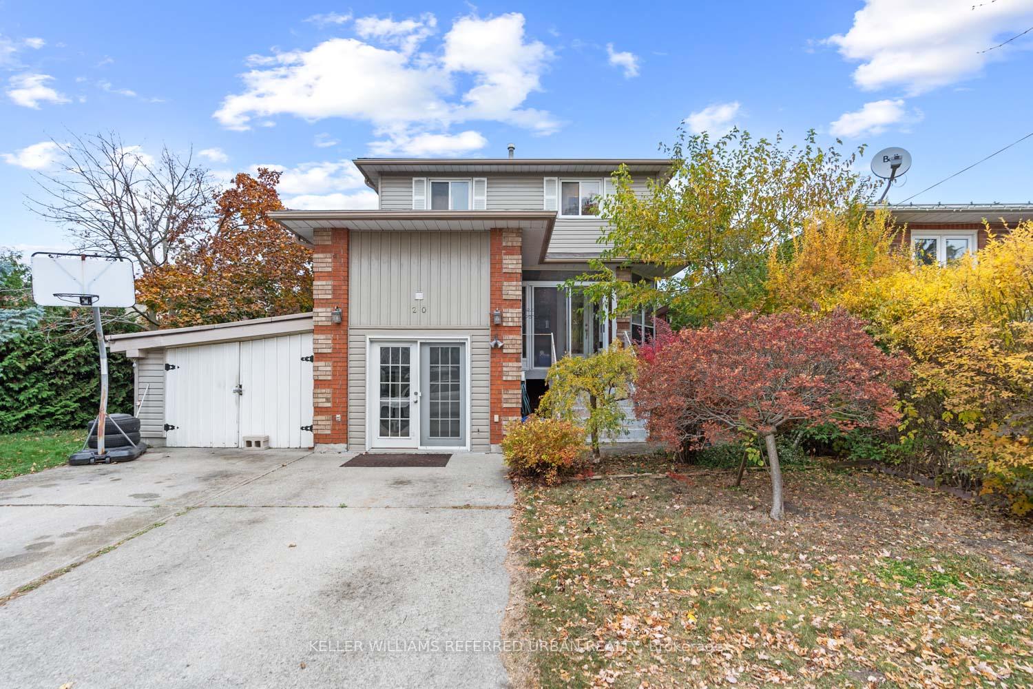 Photo 1 of 20 Biscayne Boulevard, Georgina, Keswick South — HOMEH