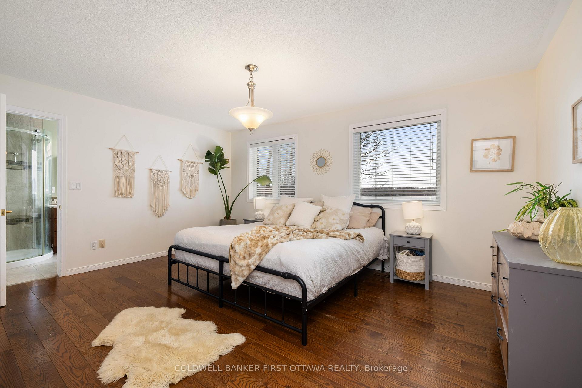 Photo 23 of 4004 Hiawatha Lane, Frontenac, Frontenac South — HOMEH