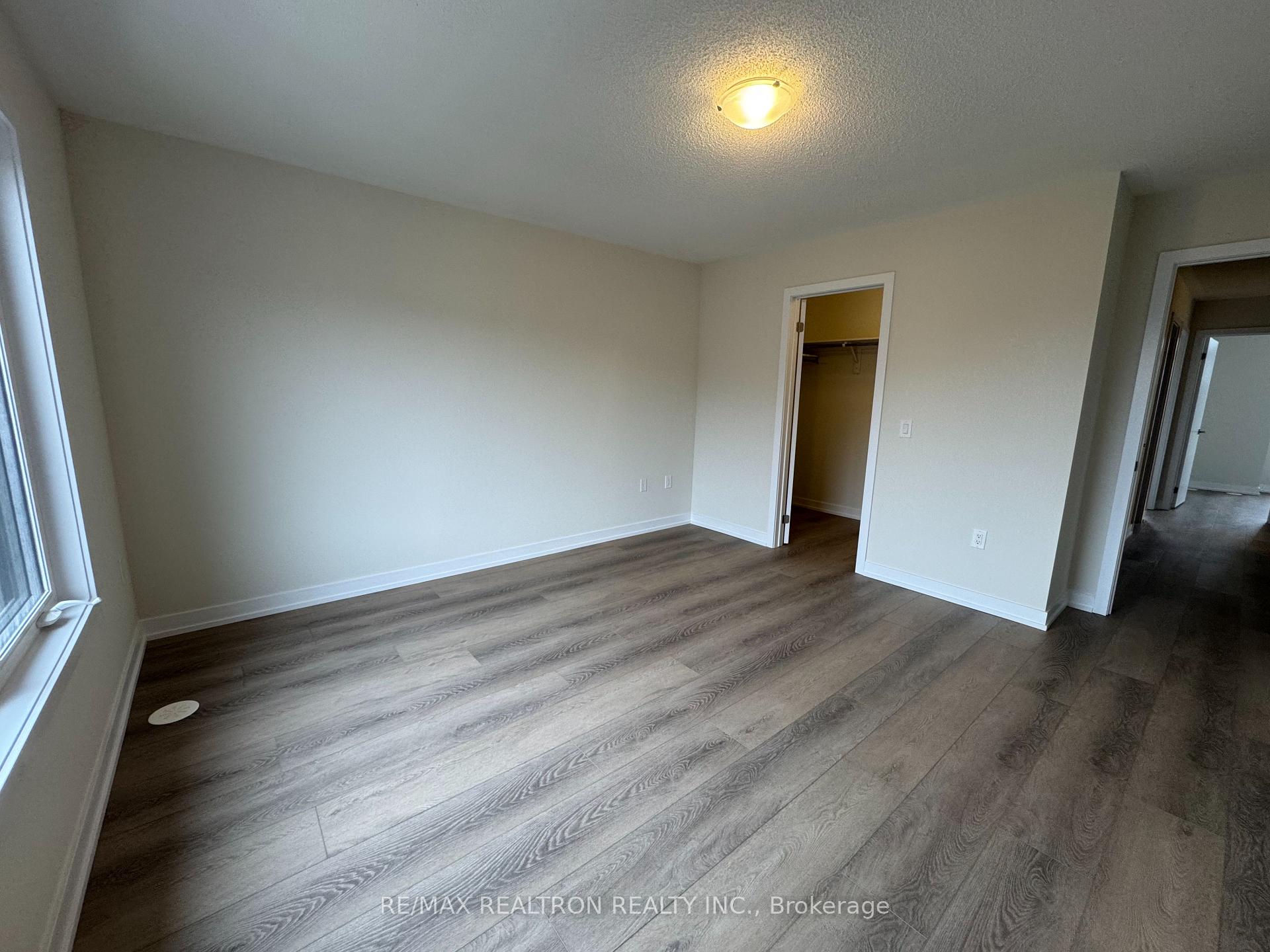 Photo 7 of 3080 Harasym Trail, Oakville, Northwest — HOMEH