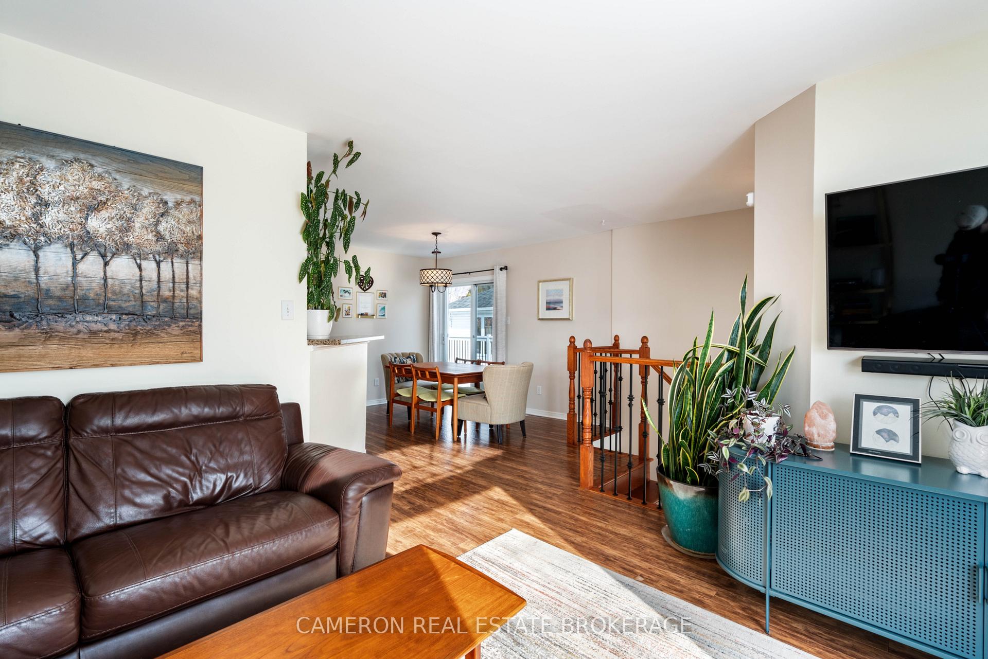 Photo 5 of 225 Wellington Street E, Cornwall — HOMEH