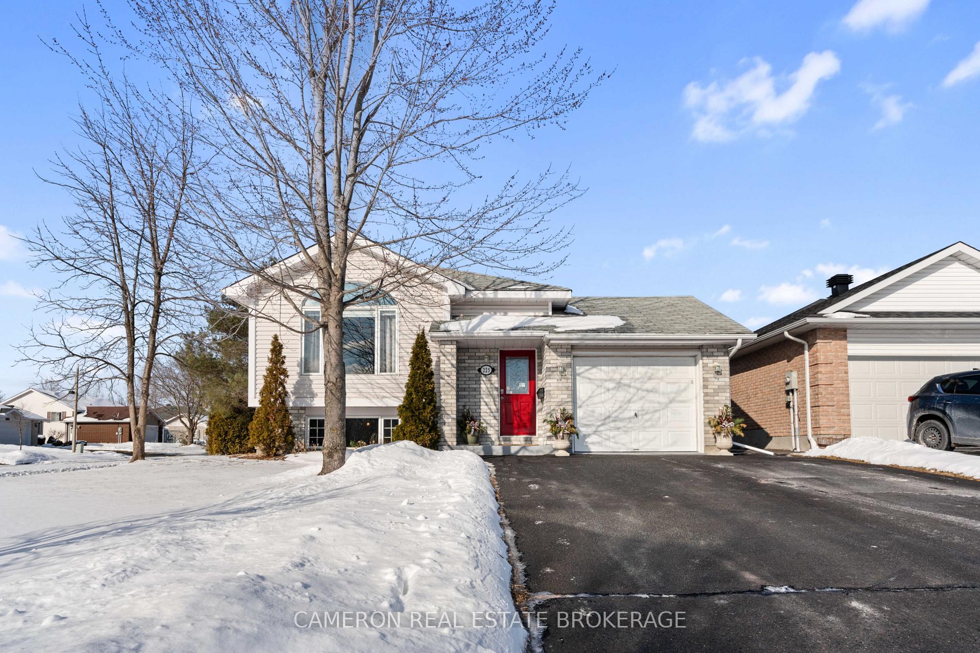 Photo 30 of 225 Wellington Street E, Cornwall — HOMEH