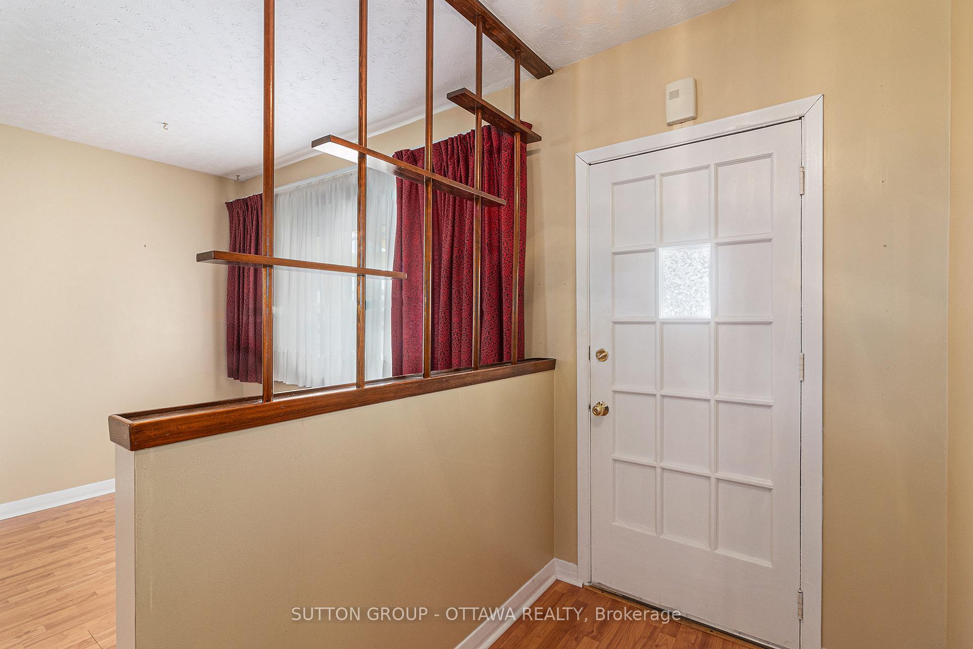 Photo 4 of 1341 Raven Avenue, Ottawa, Carlington — HOMEH