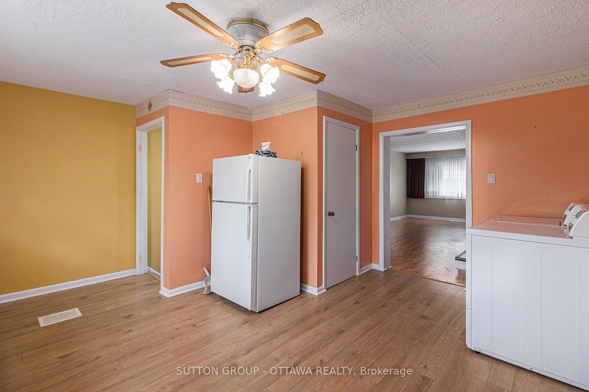 Photo 10 of 1341 Raven Avenue, Ottawa, Carlington — HOMEH