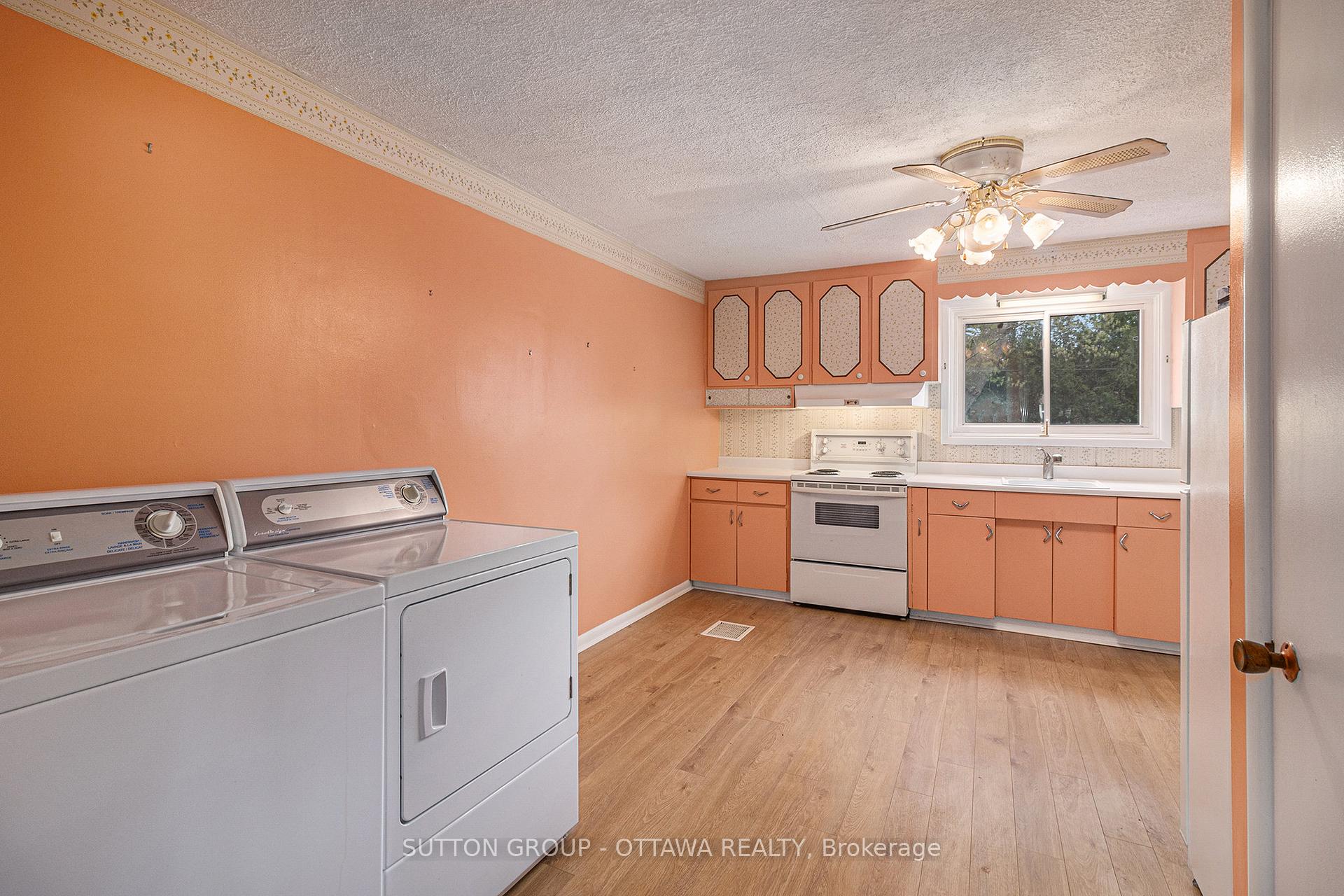 Photo 13 of 1341 Raven Avenue, Ottawa, Carlington — HOMEH