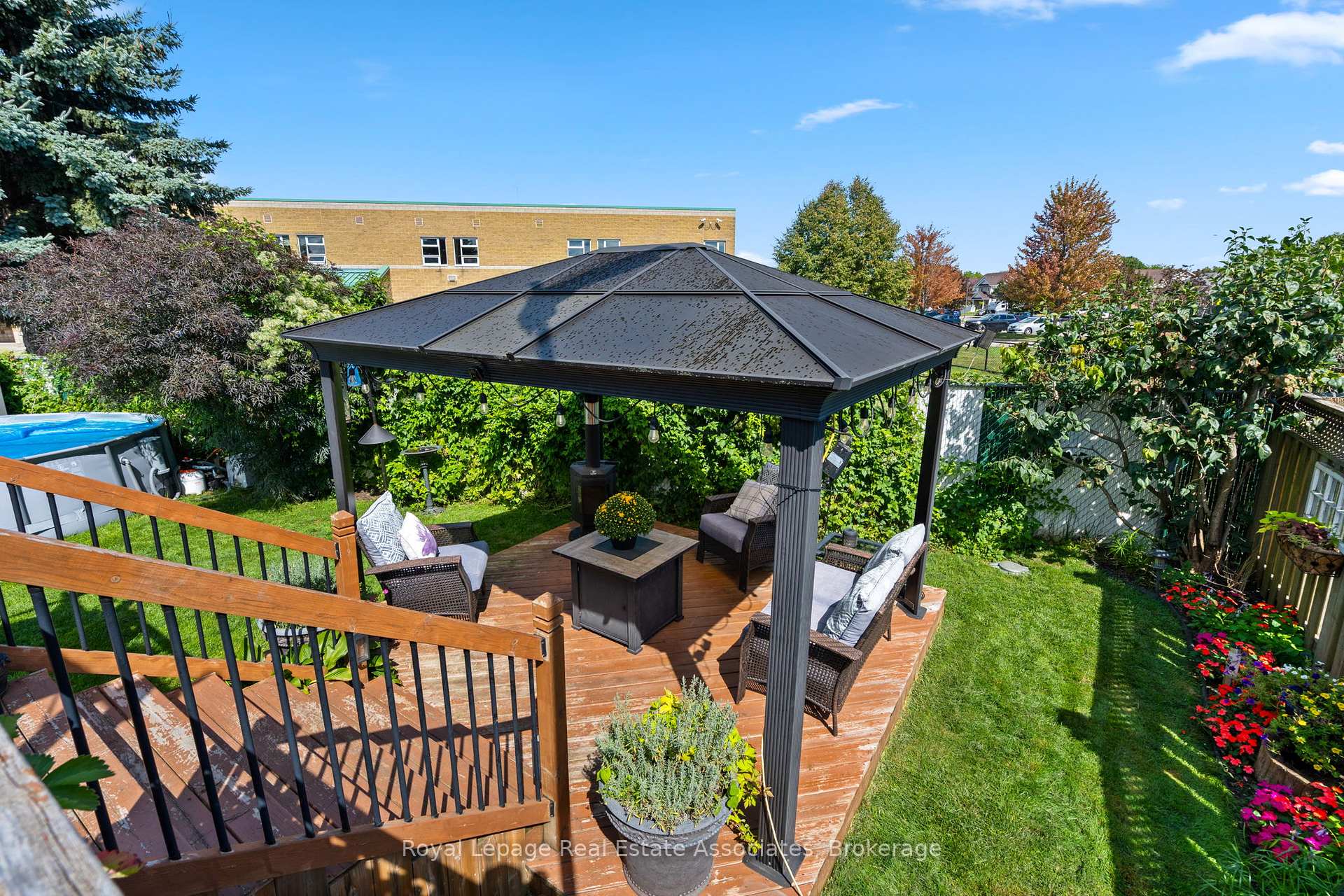 Photo 36 of 35 Willey Drive, Clarington, Bowmanville — HOMEH