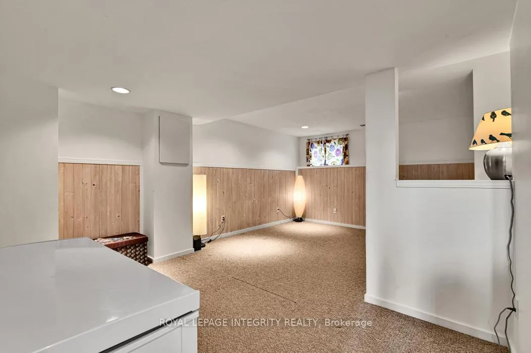 Photo 20 of 430 Sandhamn Private, Ottawa, Hunt Club Park/Greenboro — HOMEH