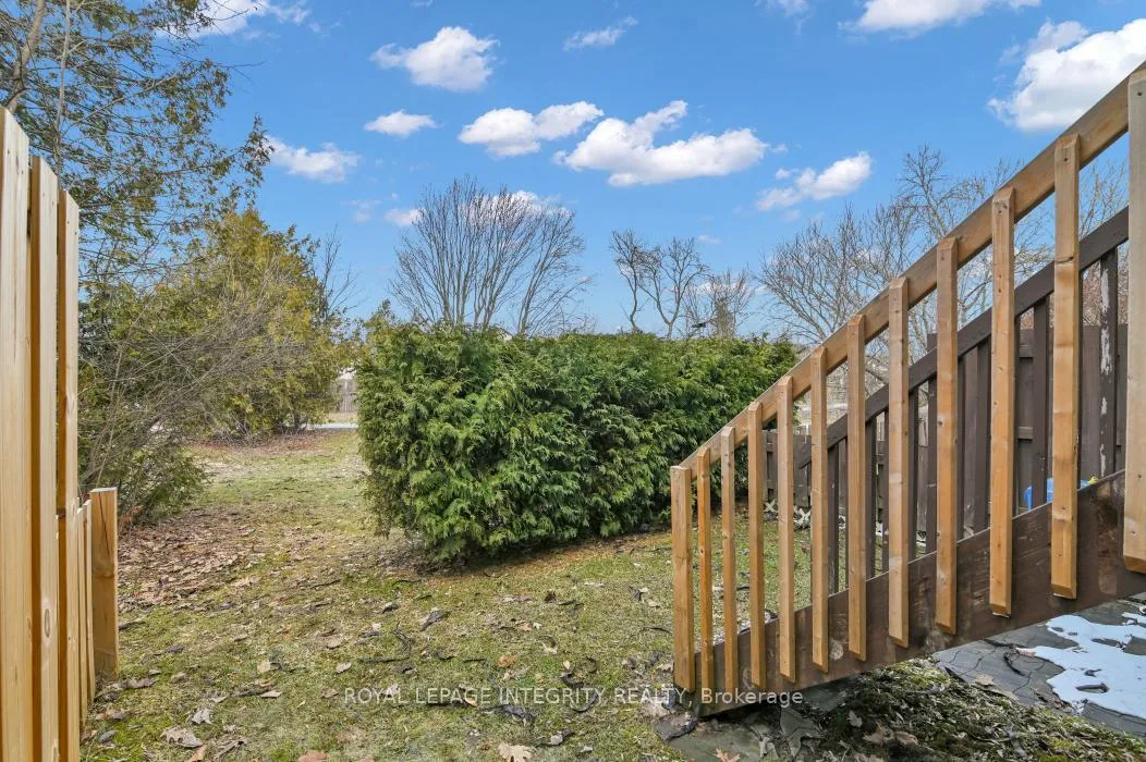 Photo 22 of 430 Sandhamn Private, Ottawa, Hunt Club Park/Greenboro — HOMEH