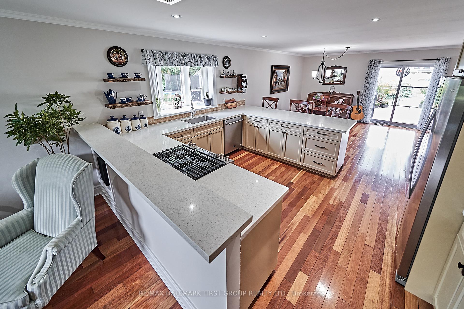 Photo 10 of 3092 Courtice Road, Clarington, Courtice — HOMEH