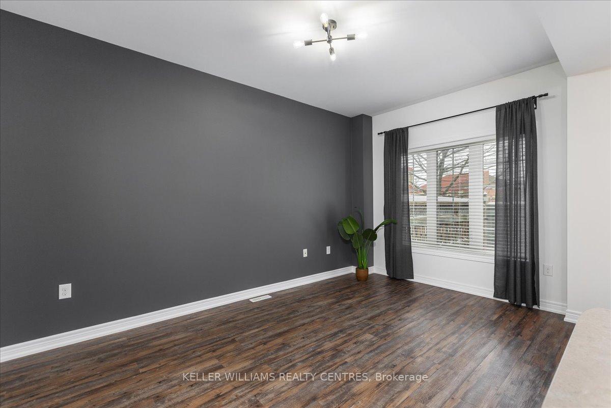 Photo 17 of 16 Caserta Street, Georgina, Keswick North — HOMEH